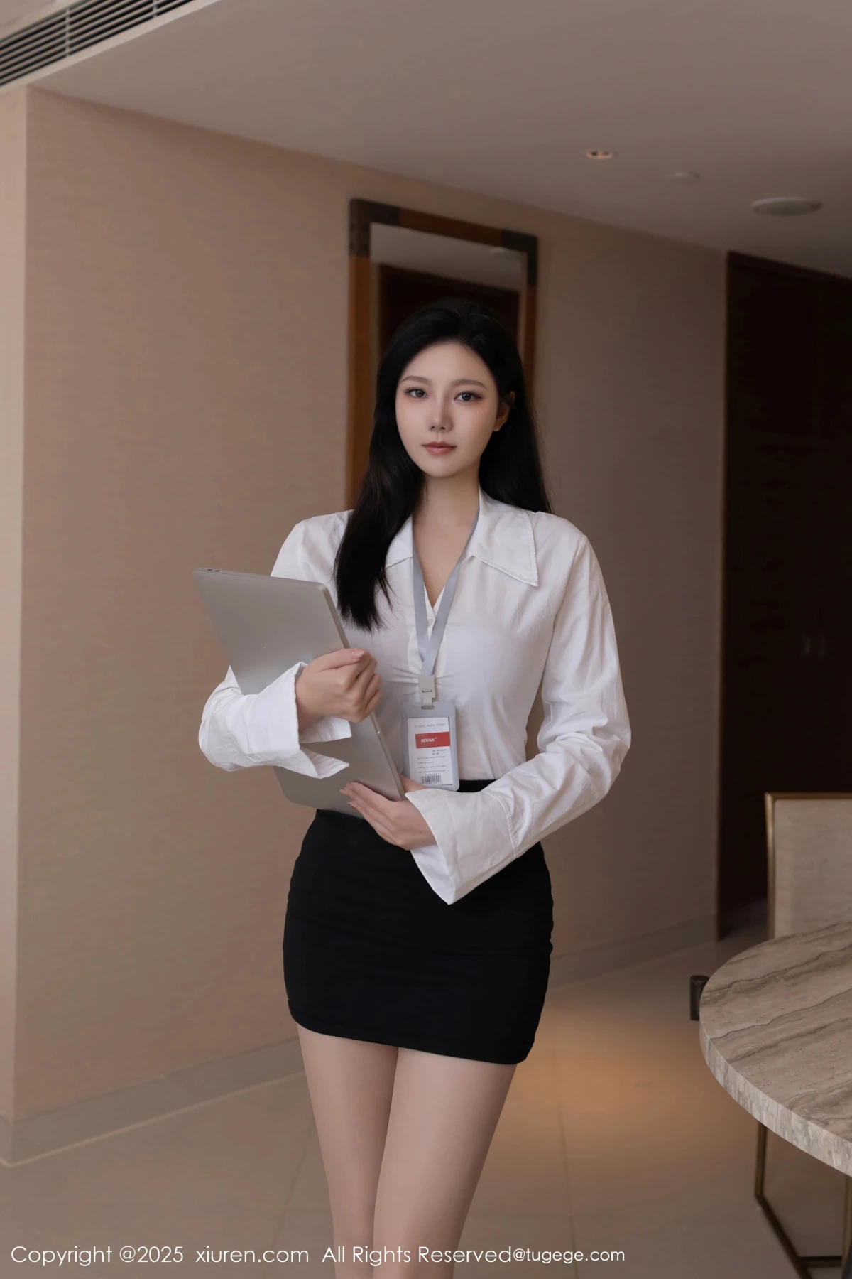 [秀人网] 2025.04.01 No.10100 安然anran、秀人旗下#[82P]-004