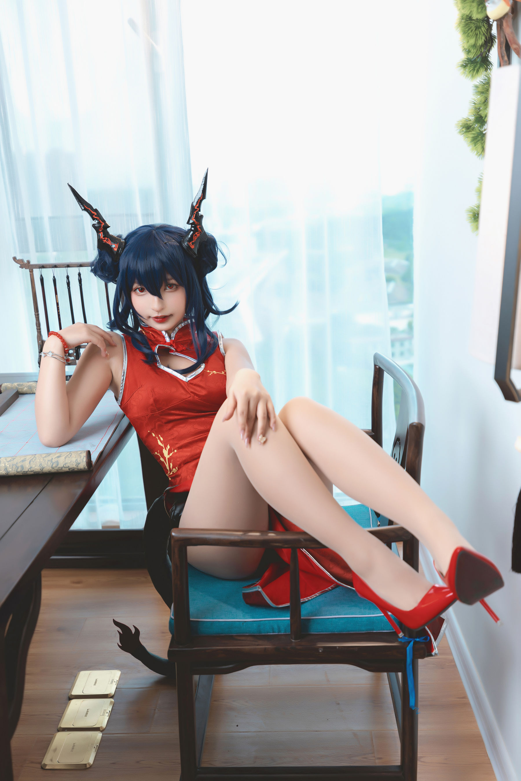 [Cosplay写真] 萝莉神楽坂真冬 – 旗袍魔女 Cosplay-第2张
