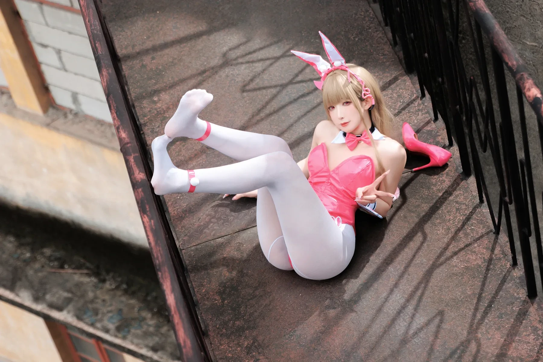封疆疆v – NIKKE 毒蛇兔女郎 Cosplay-第3张