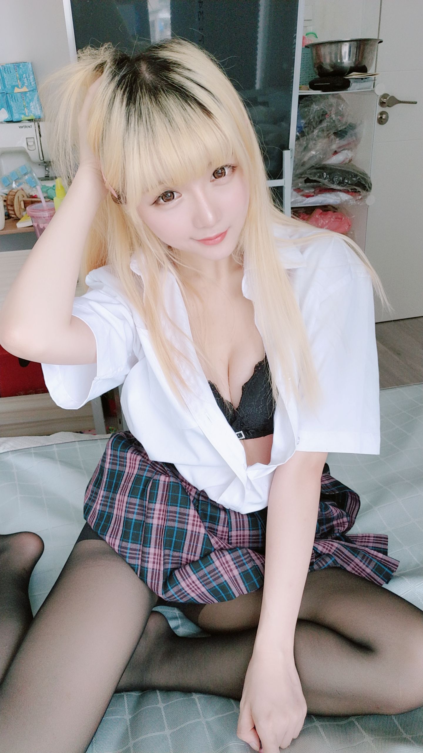Coser小姐姐星之迟迟 jk格子裙 Cosplay-第4张