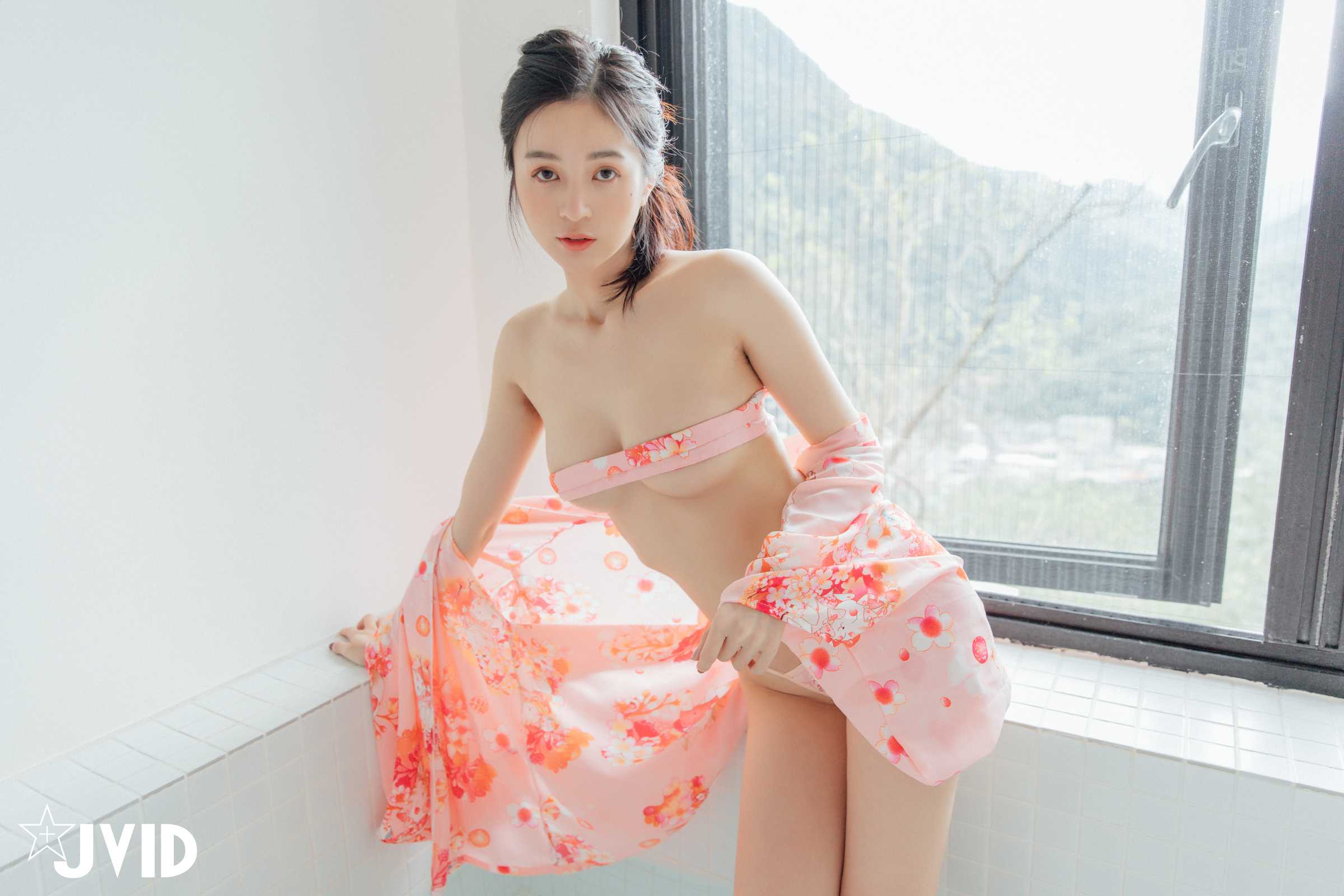 JVID图集 辰辰  秘境温泉之旅 Cosplay-第1张