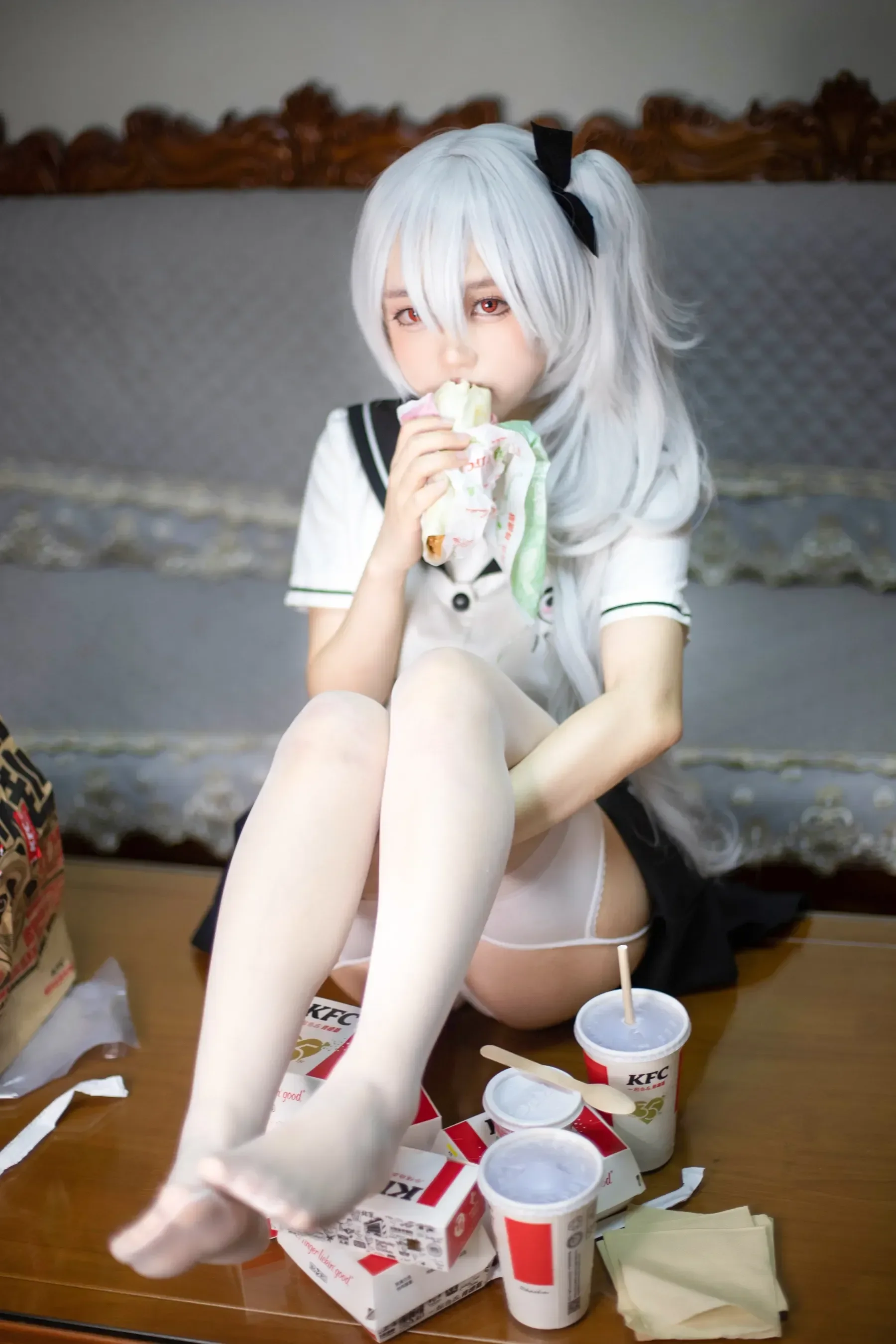 神沢永莉 – 疯狂星期四 Cosplay-第5张
