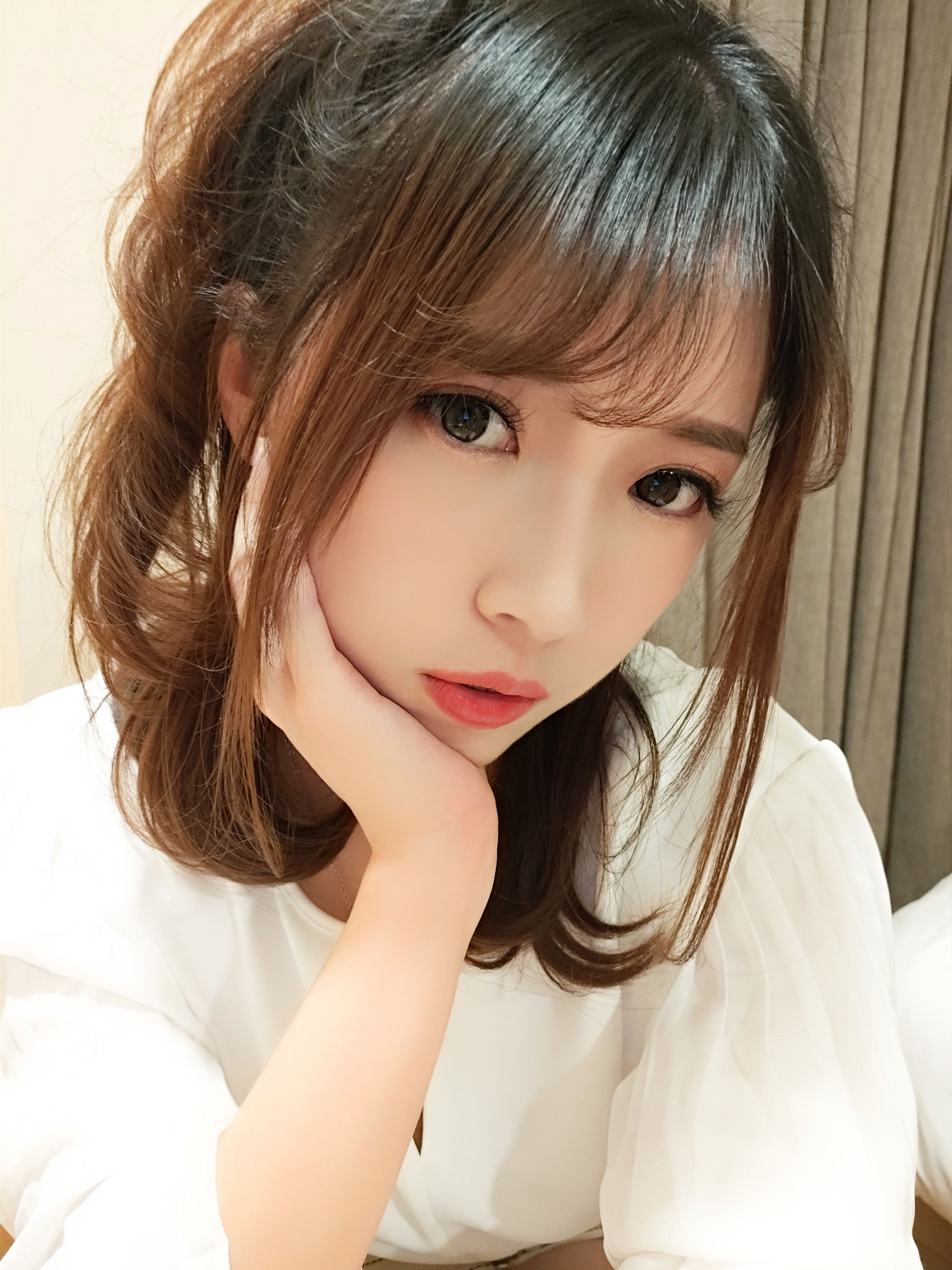 斗鱼主播小女巫露娜 – OL风肤色连裤袜 Cosplay-第1张