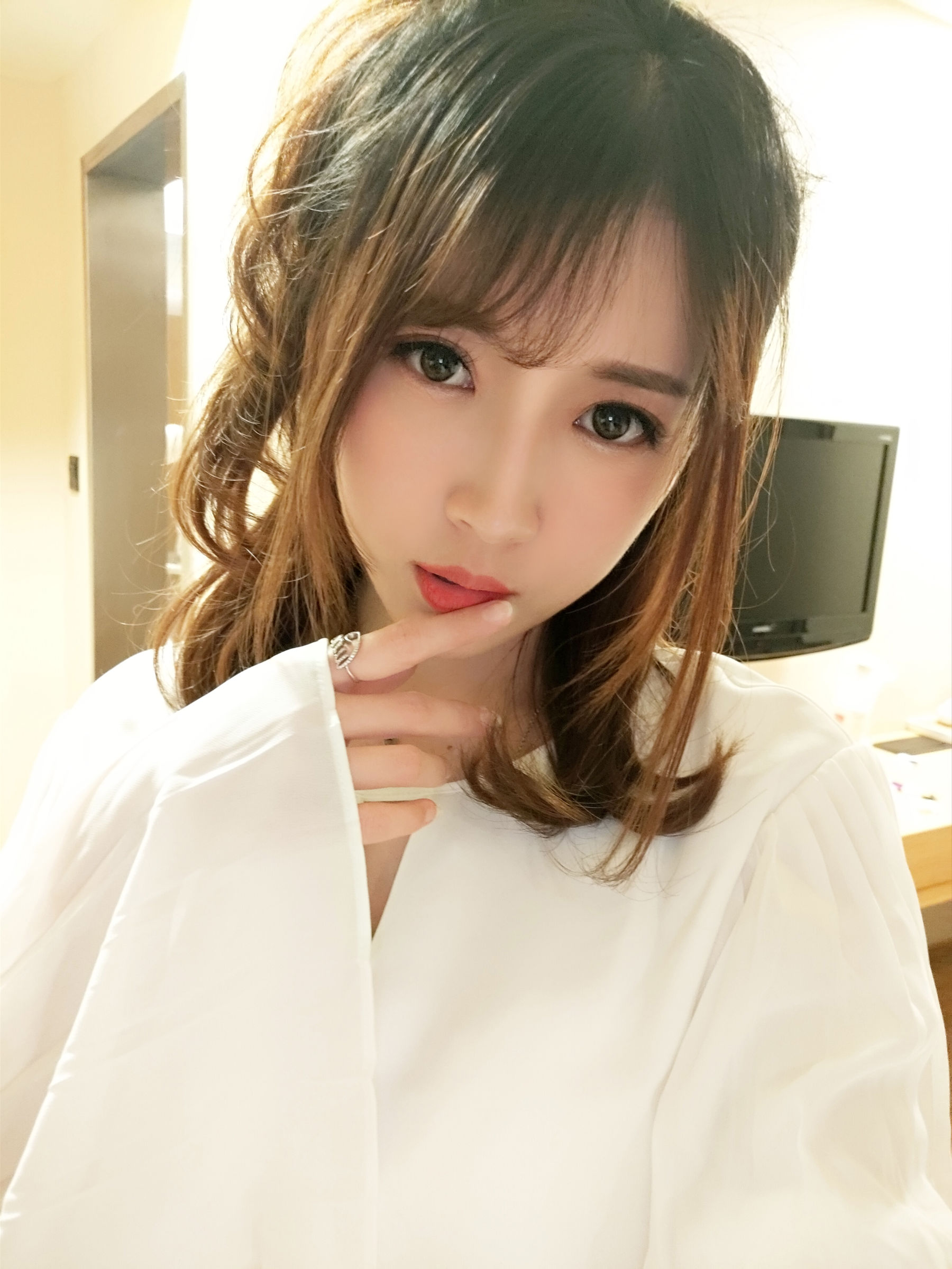 斗鱼主播小女巫露娜 – OL风肤色连裤袜 Cosplay-第37张