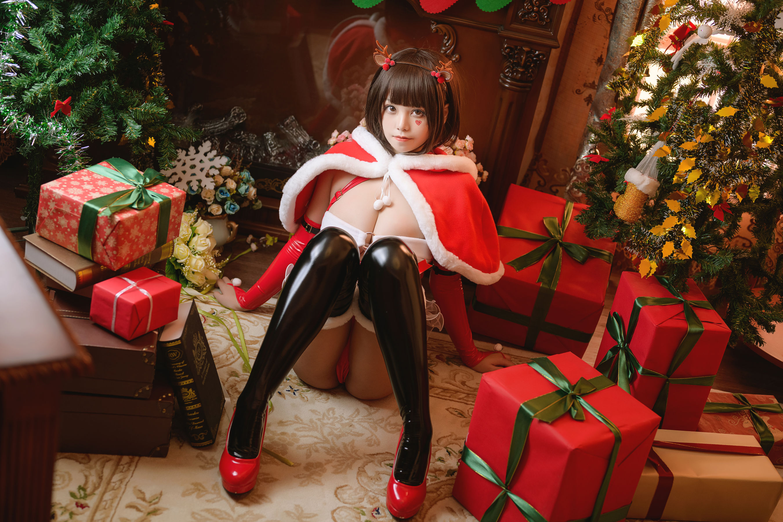 [Cosplay写真] 萌系小姐姐蜜汁猫裘 – 圣诞礼物 Cosplay-第3张