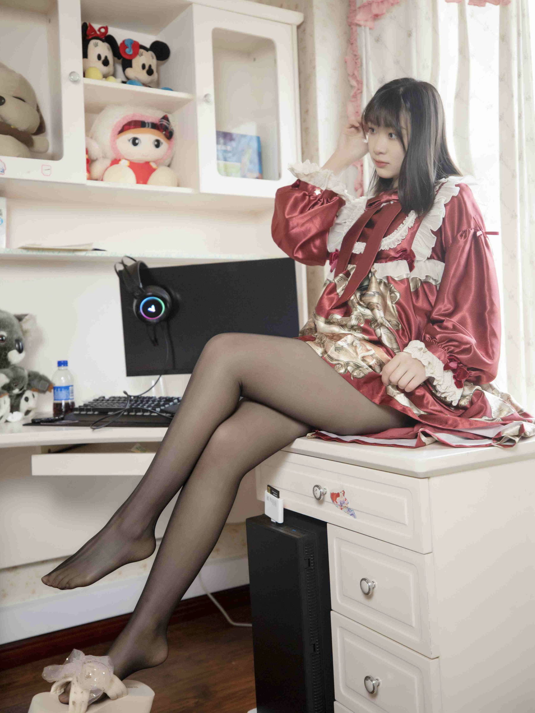 幻琪琪 – 红色Lolita 黑丝 Cosplay-第6张