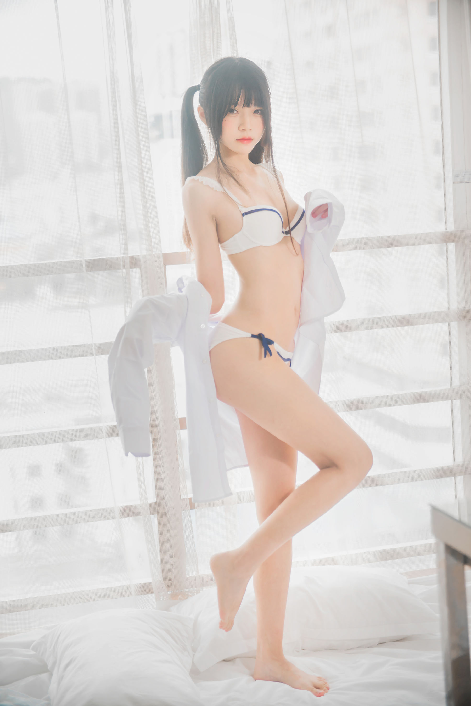 桜桃喵 《白衬衫双马尾》 Cosplay-第1张