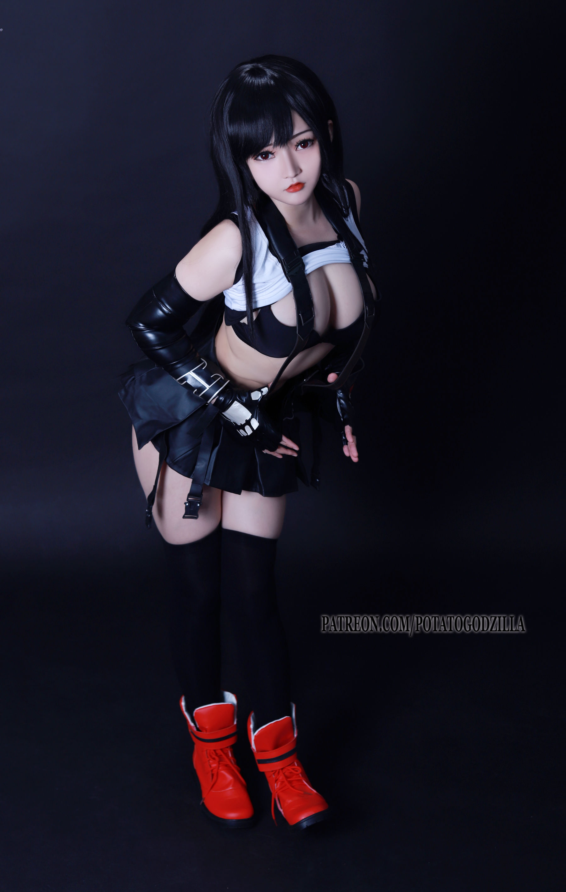 Coser小姐姐Potato Godzilla – Tifa Cosplay-第1张