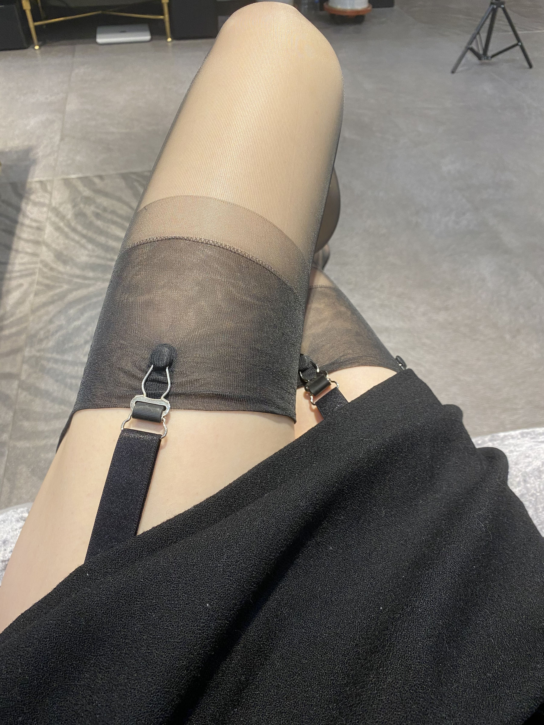 丝足博主麋鹿_Monroe 2021.02.01 黑丝吊带袜 Cosplay-第4张