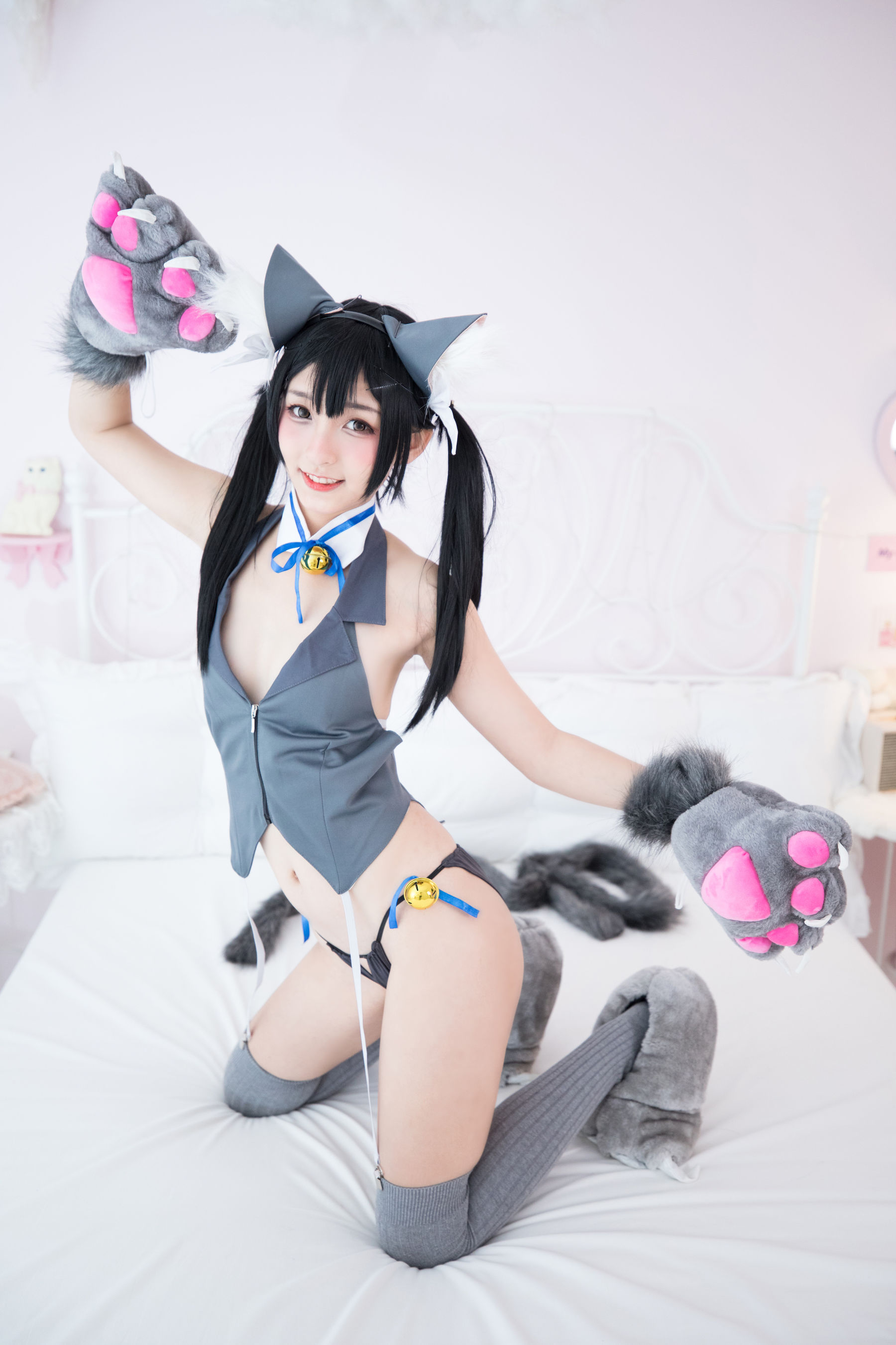 [萝莉COS] 神楽坂真冬 魔法を使えないの日常 Cosplay-第2张