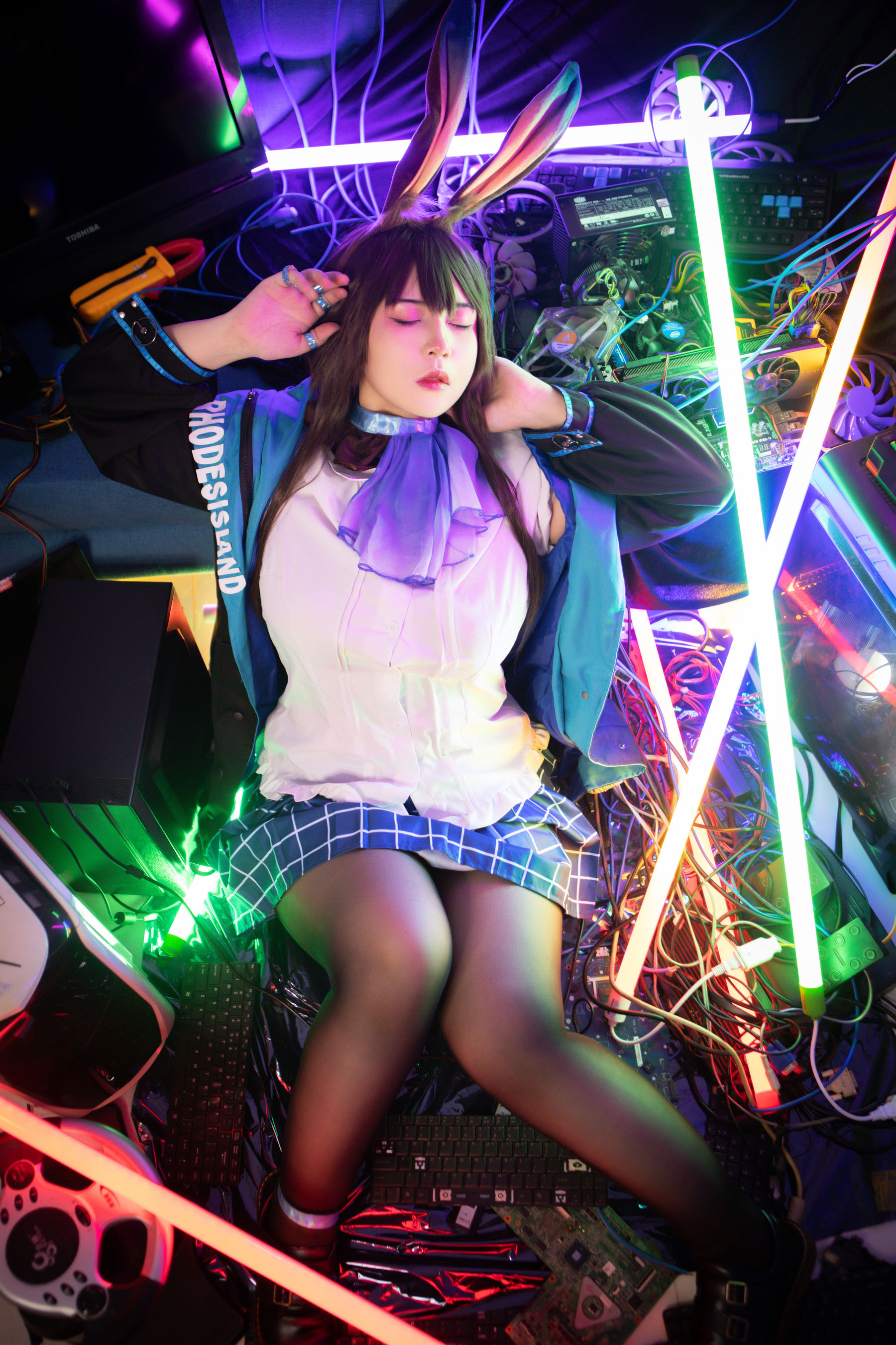 Uy Uy – Amiya (Arknights) Cosplay-第1张
