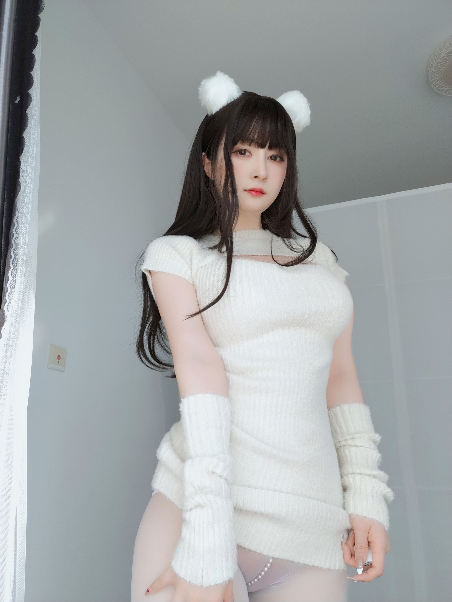 Coser小姐姐白银 – 白い真珠 Cosplay-第1张