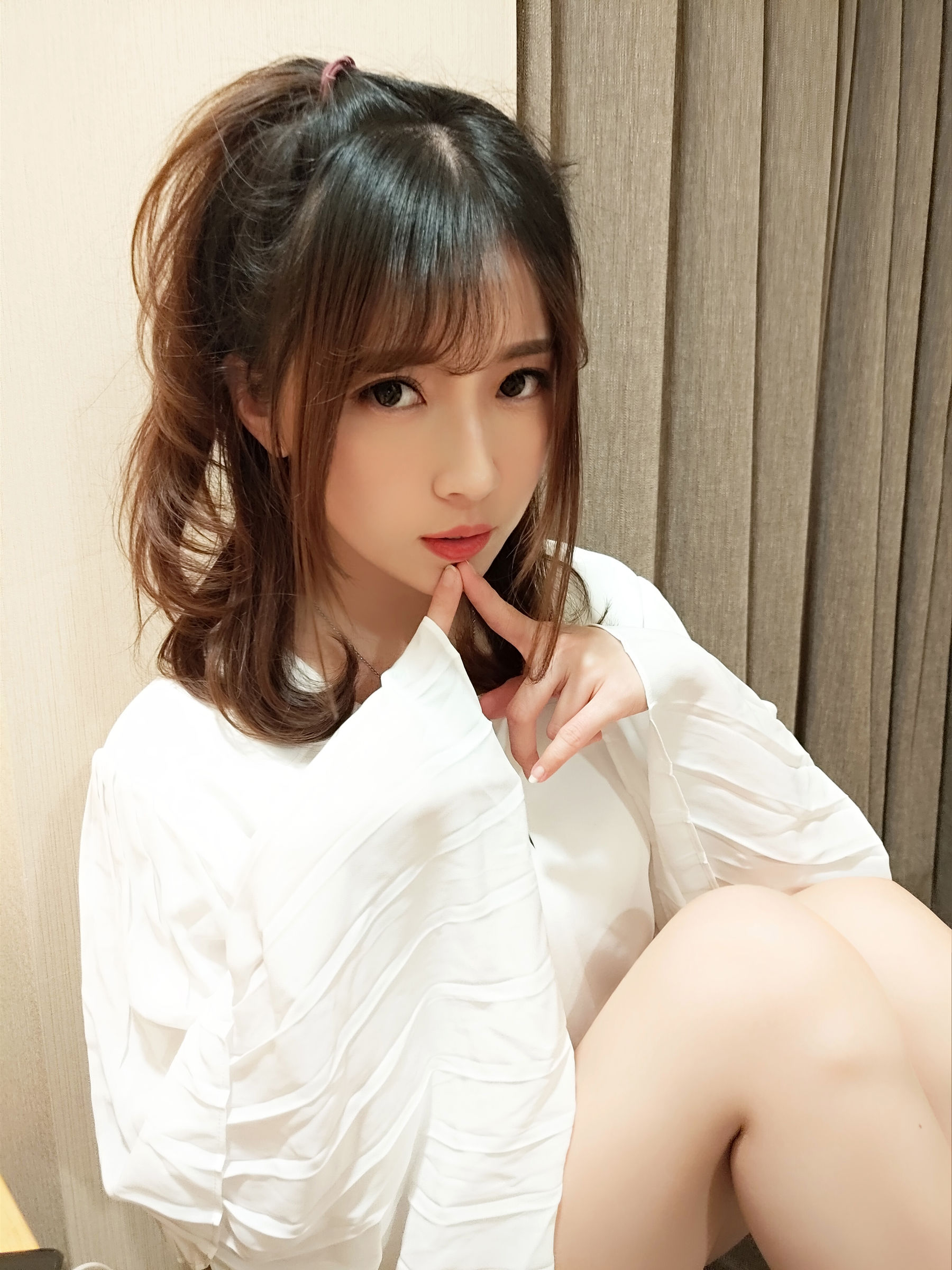 斗鱼主播小女巫露娜 – OL风肤色连裤袜 Cosplay-第3张