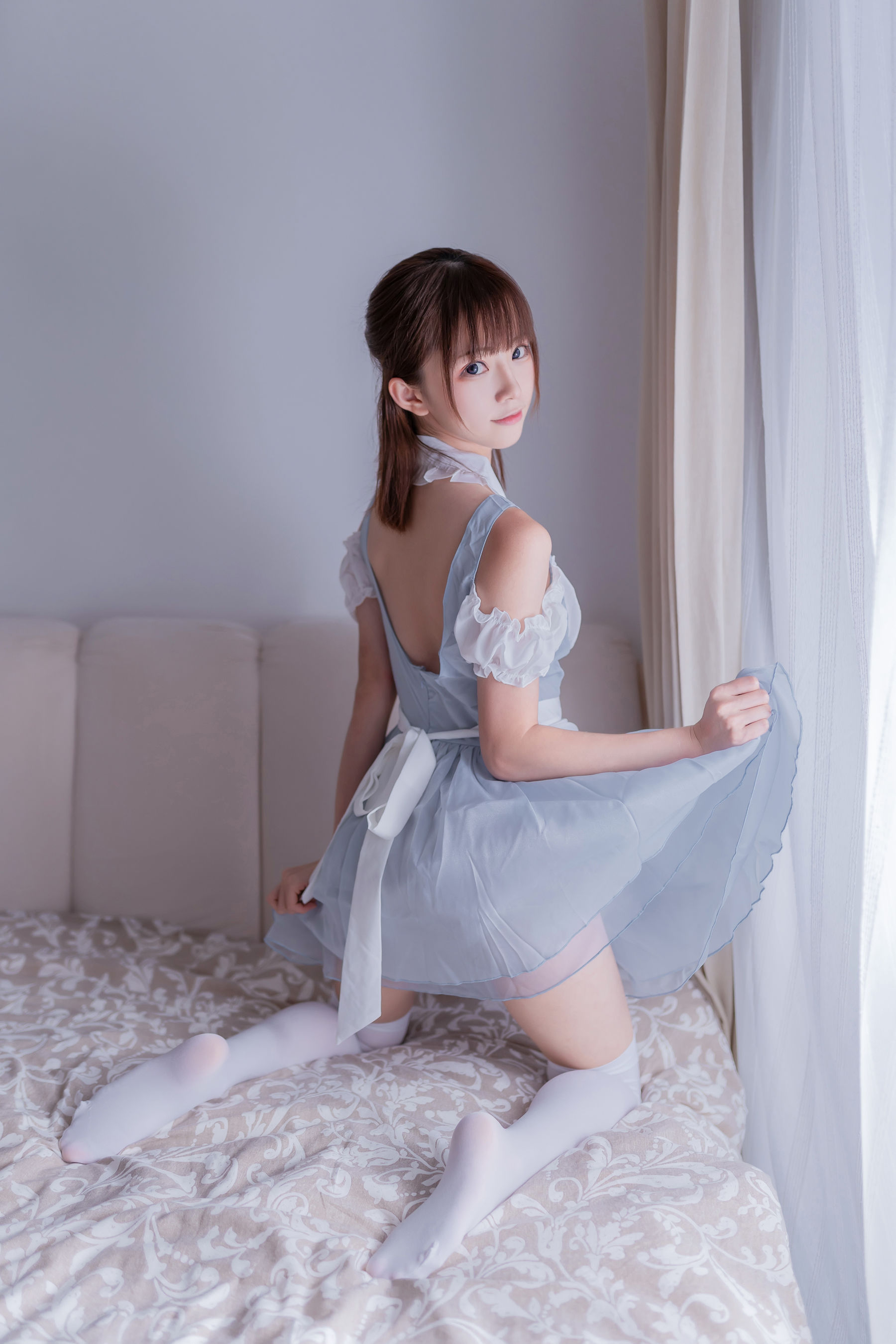 动漫博主Kitaro_绮太郎 – 白情女仆 Cosplay-第37张