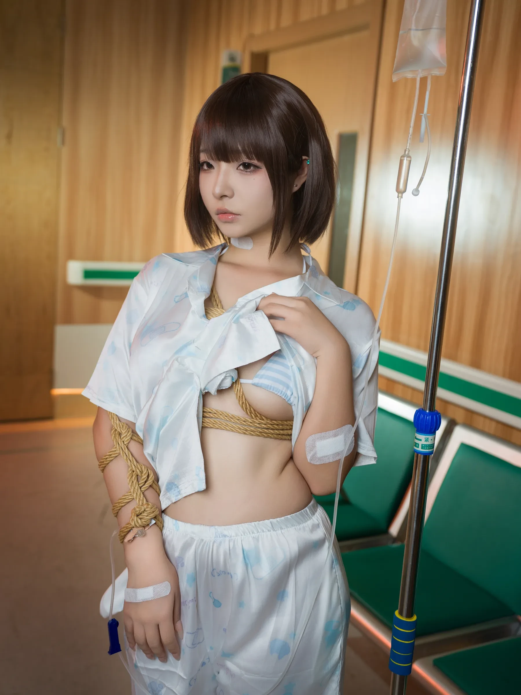 yuuhui玉汇 – 病患 Cosplay-第1张