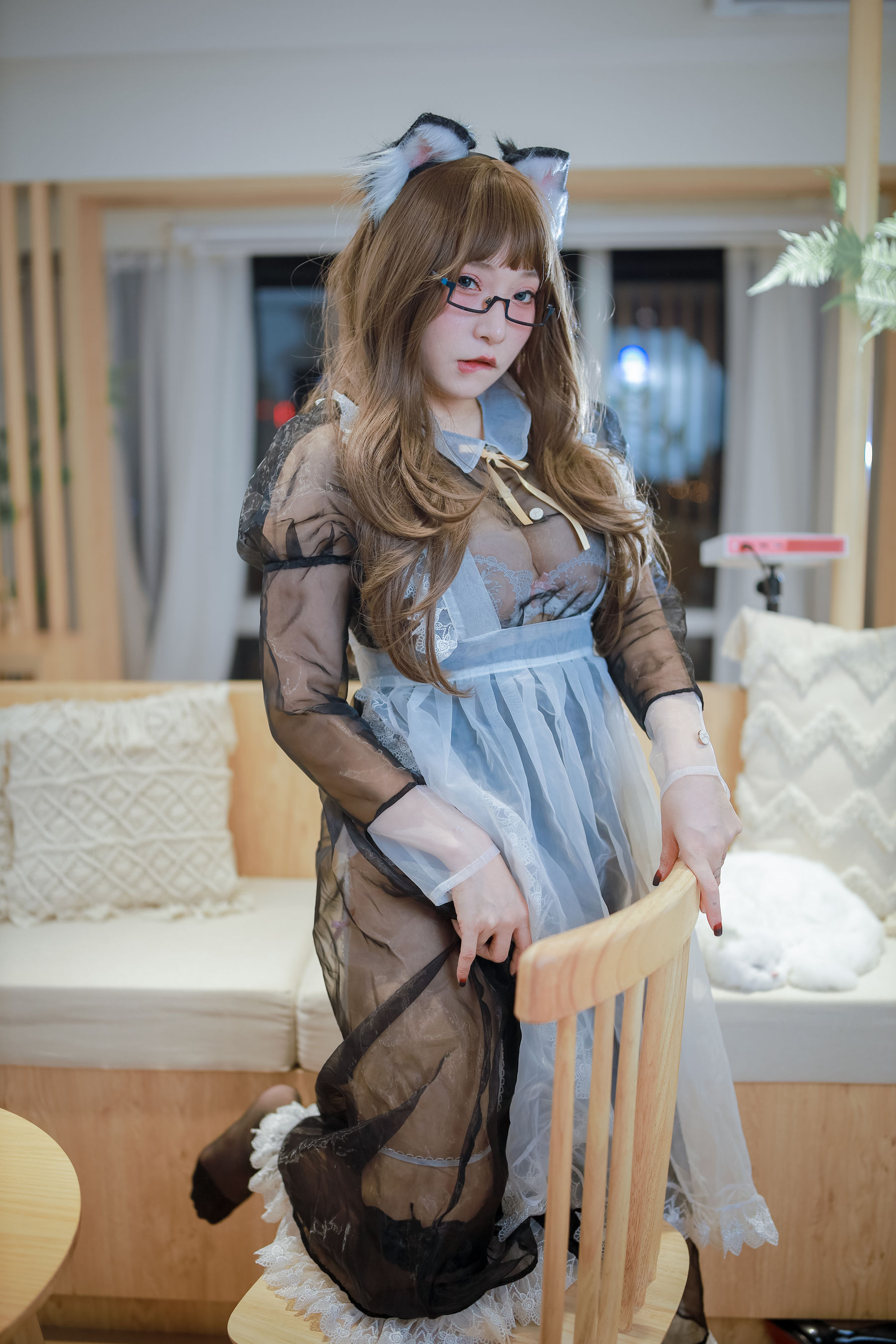 是三不是世w – 奴仆 Cosplay-第1张