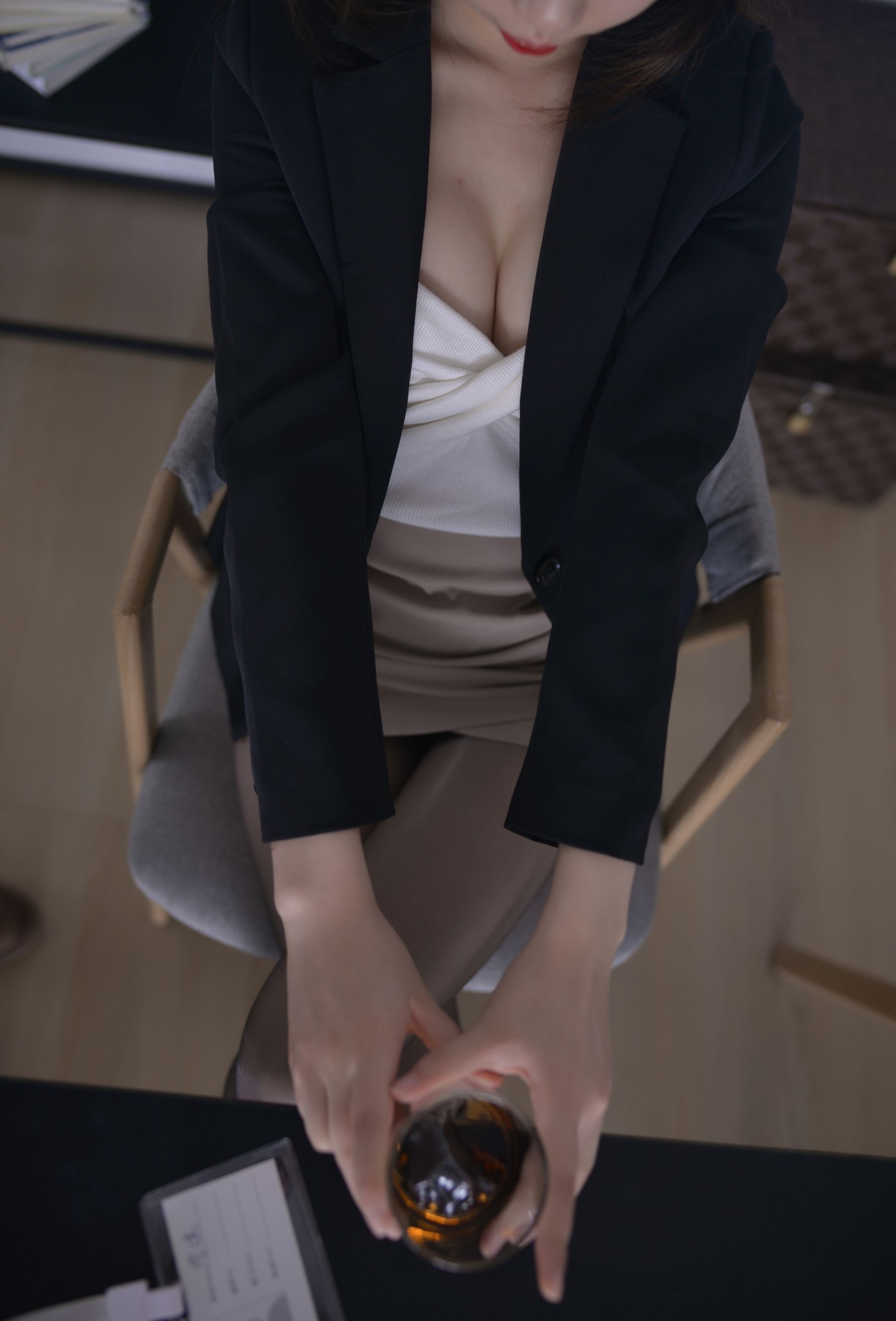 Cos小姐姐雪琪 – OL后辈出差第一天 Cosplay-第66张