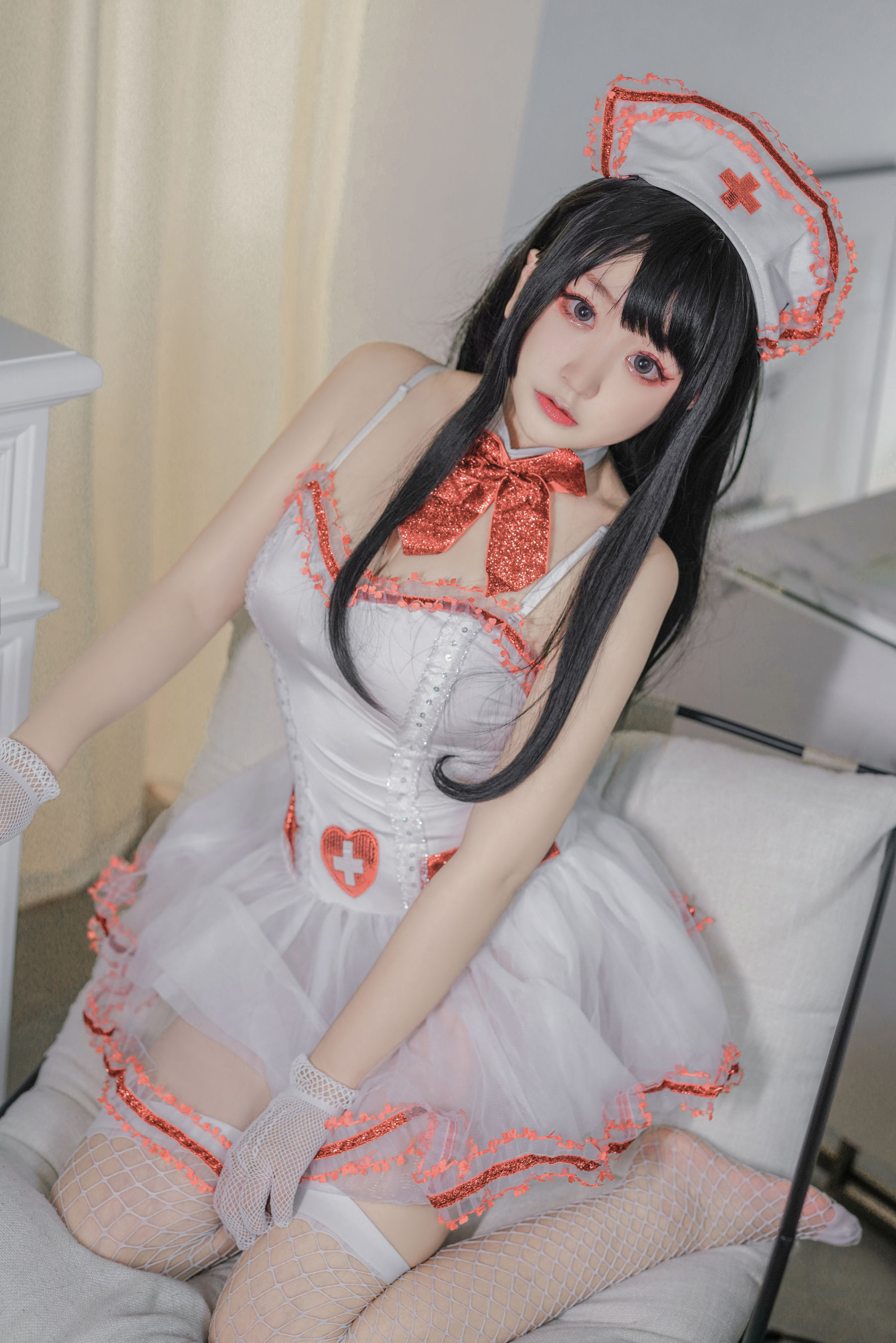 动漫博主恩田直幸 – 蕾丝护士 Cosplay-第1张