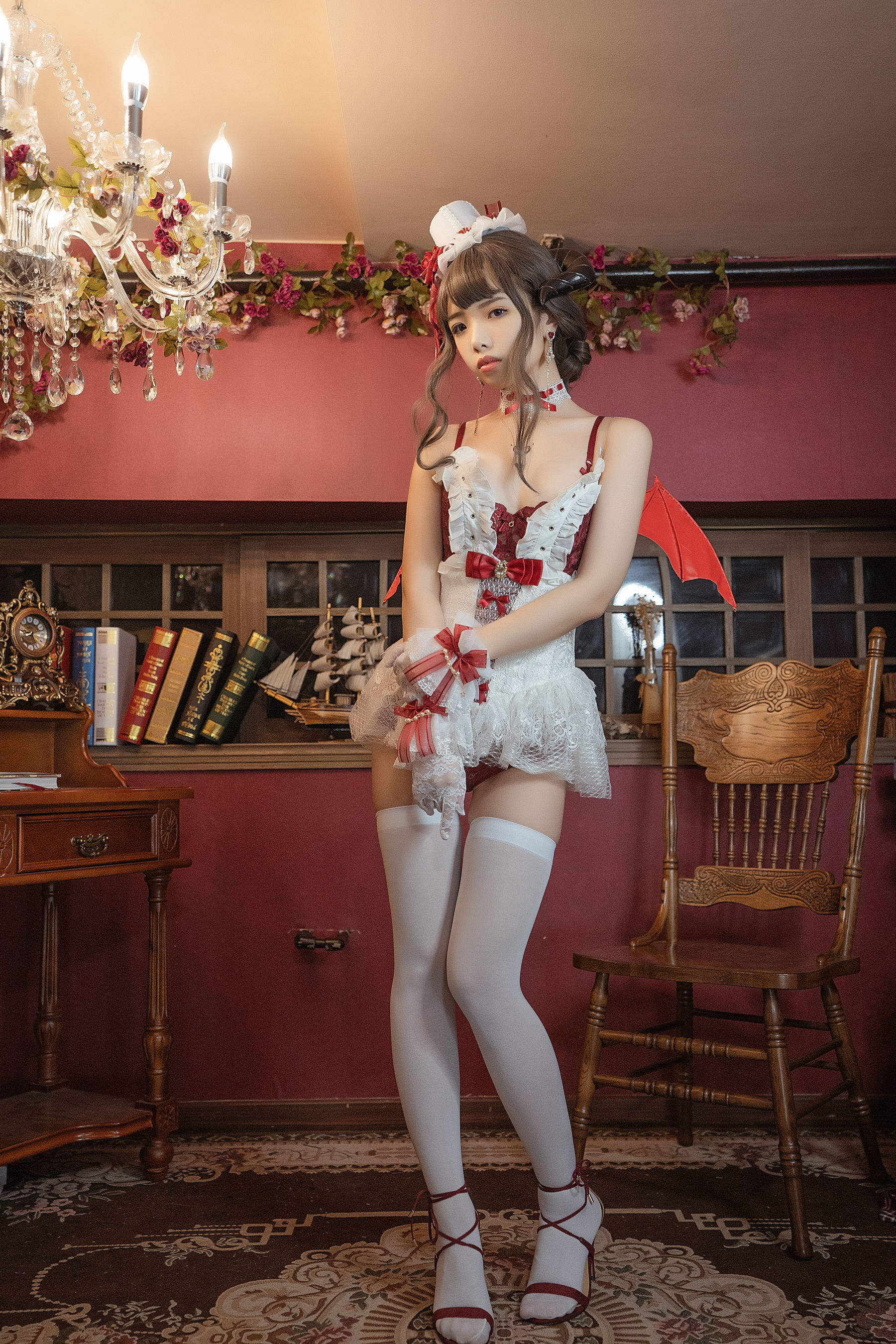 [萝莉COS] 雯妹 – 魅魔 Elegant devil Cosplay-第6张