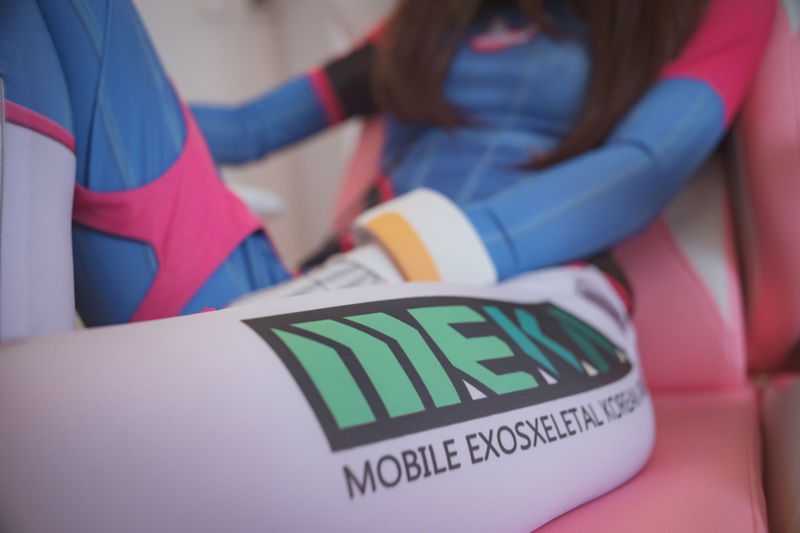 福利姬木花琳琳是勇者 – オーバーウォッチD.VA Cosplay-第6张