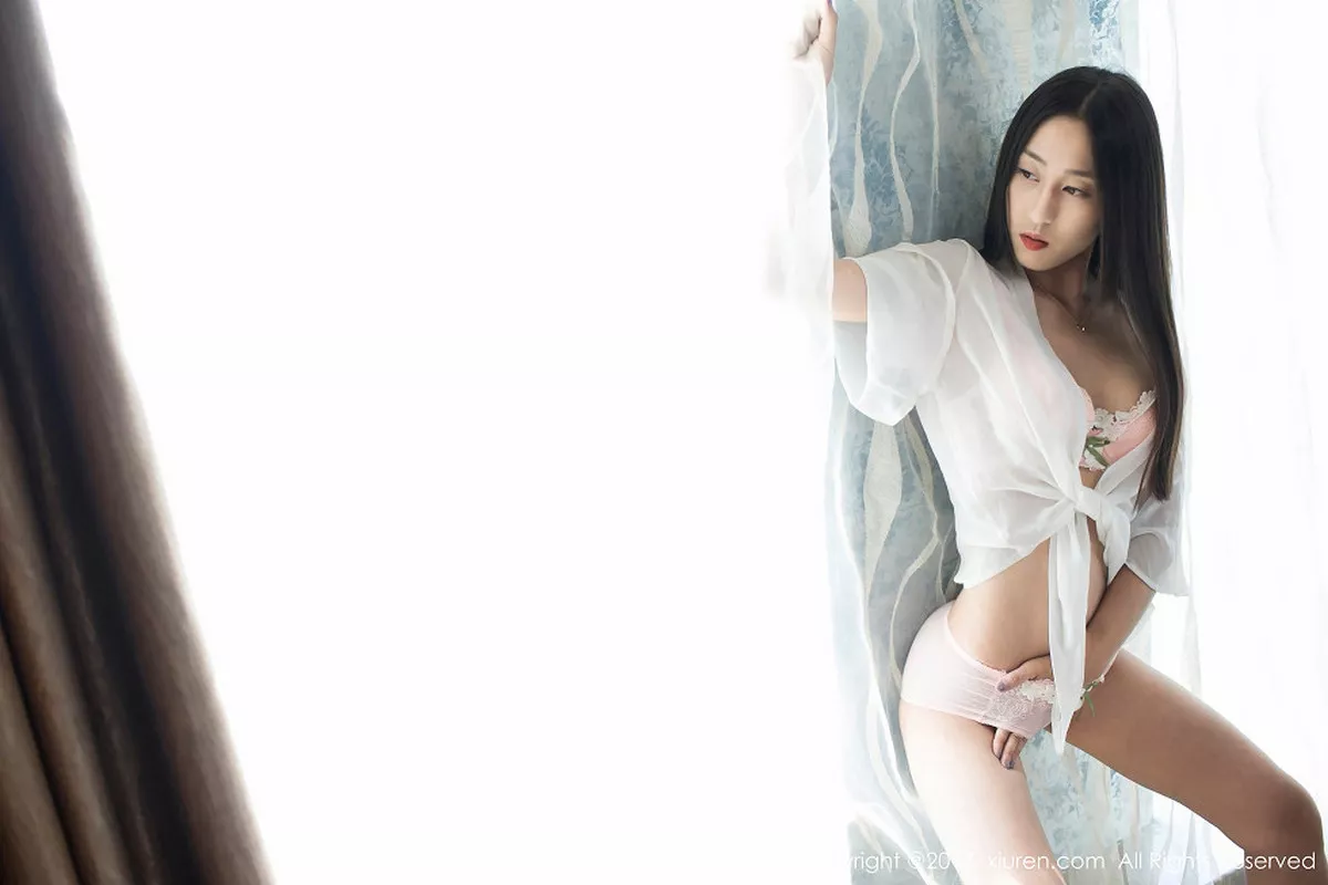 [XiuRen秀人网]第802期雨涵Iris写真  第8张-《94零社区》