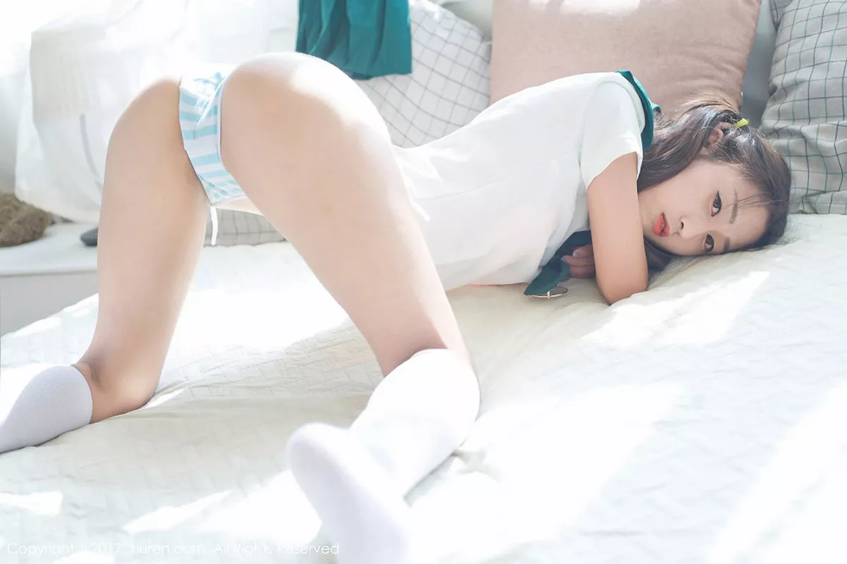 [XiuRen秀人网]第802期雨涵Iris写真  第14张-《94零社区》