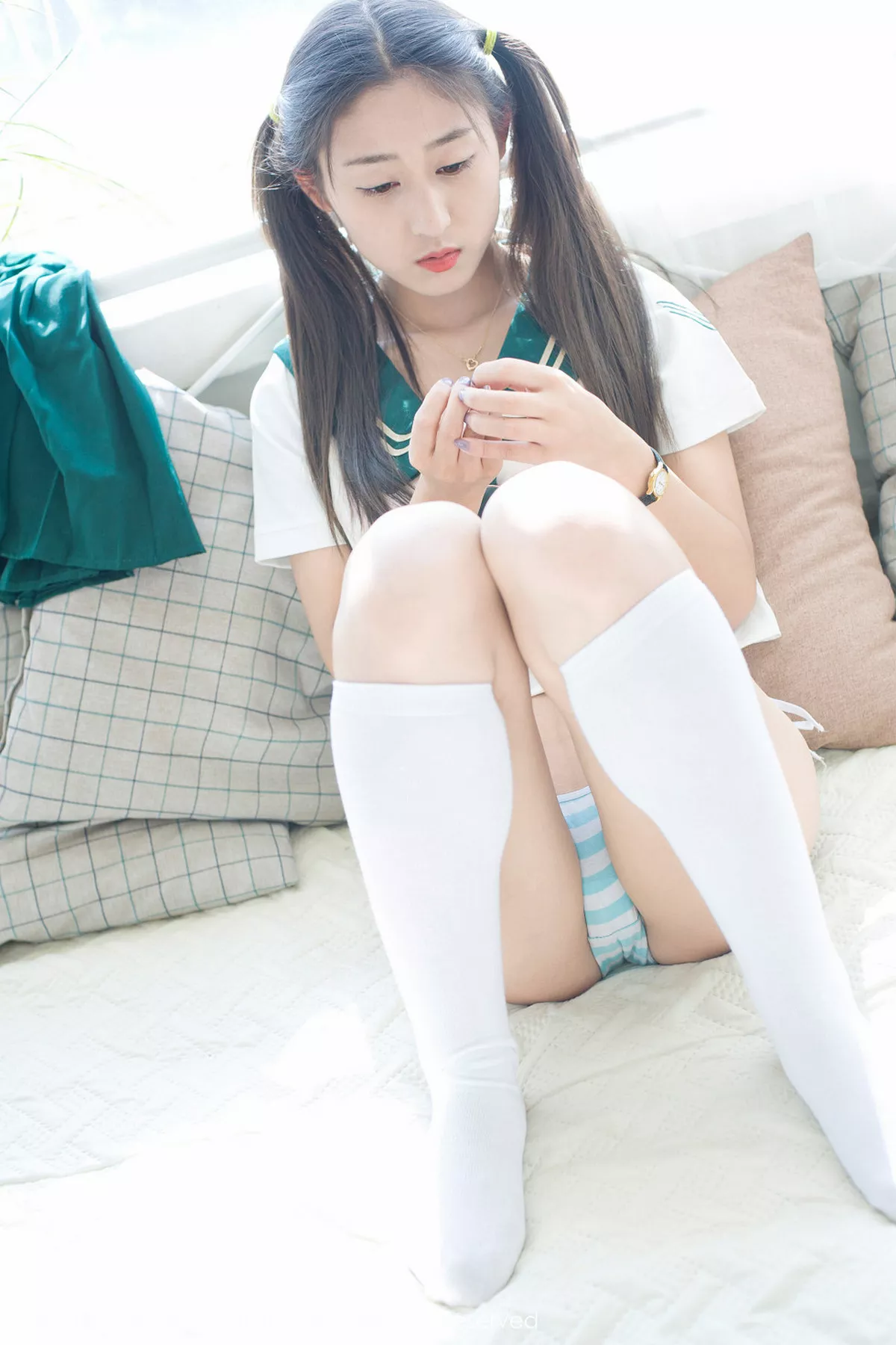 [XiuRen秀人网]第802期雨涵Iris写真  第24张-《94零社区》