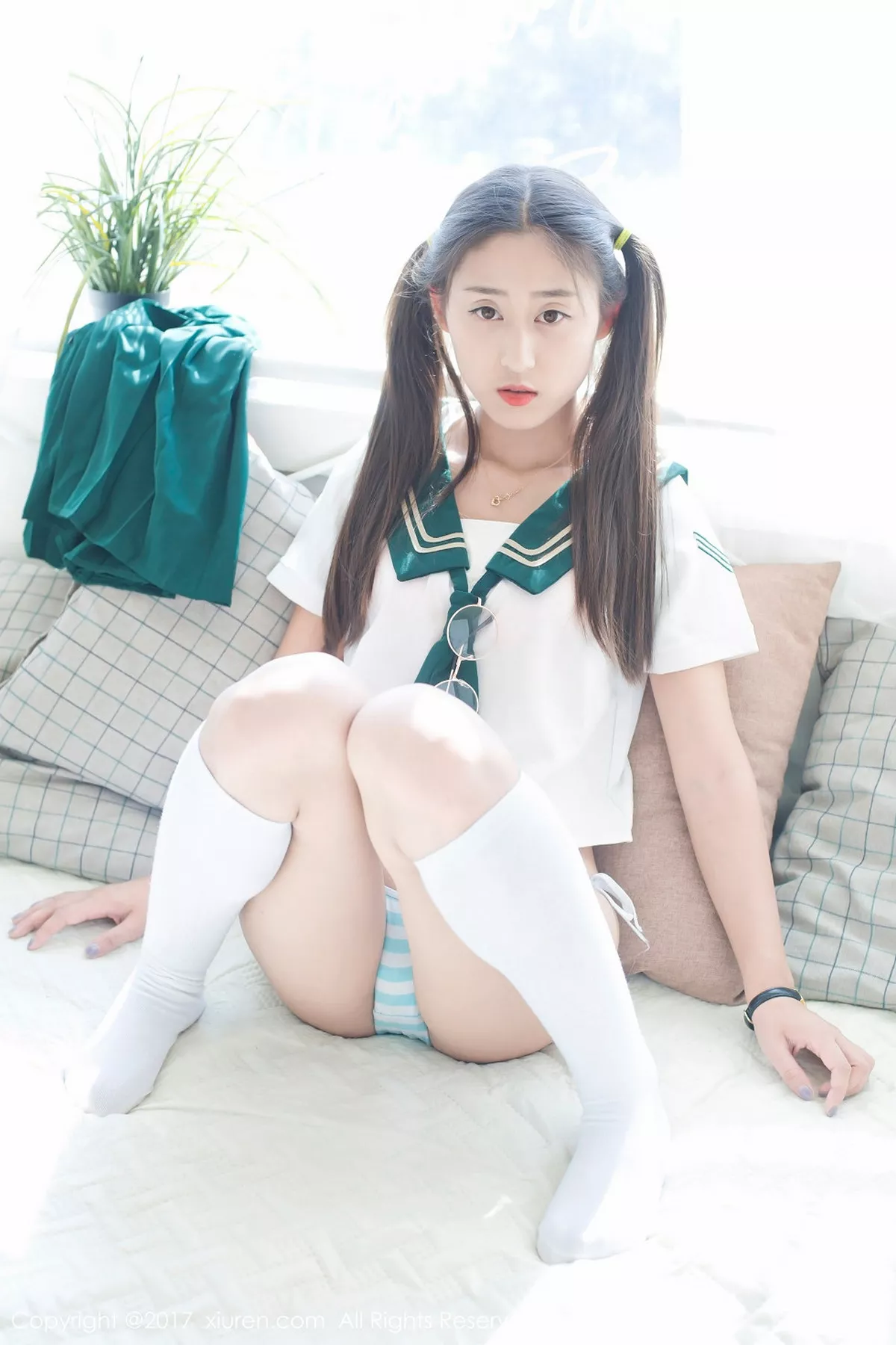 [XiuRen秀人网]第802期雨涵Iris写真  第27张-《94零社区》