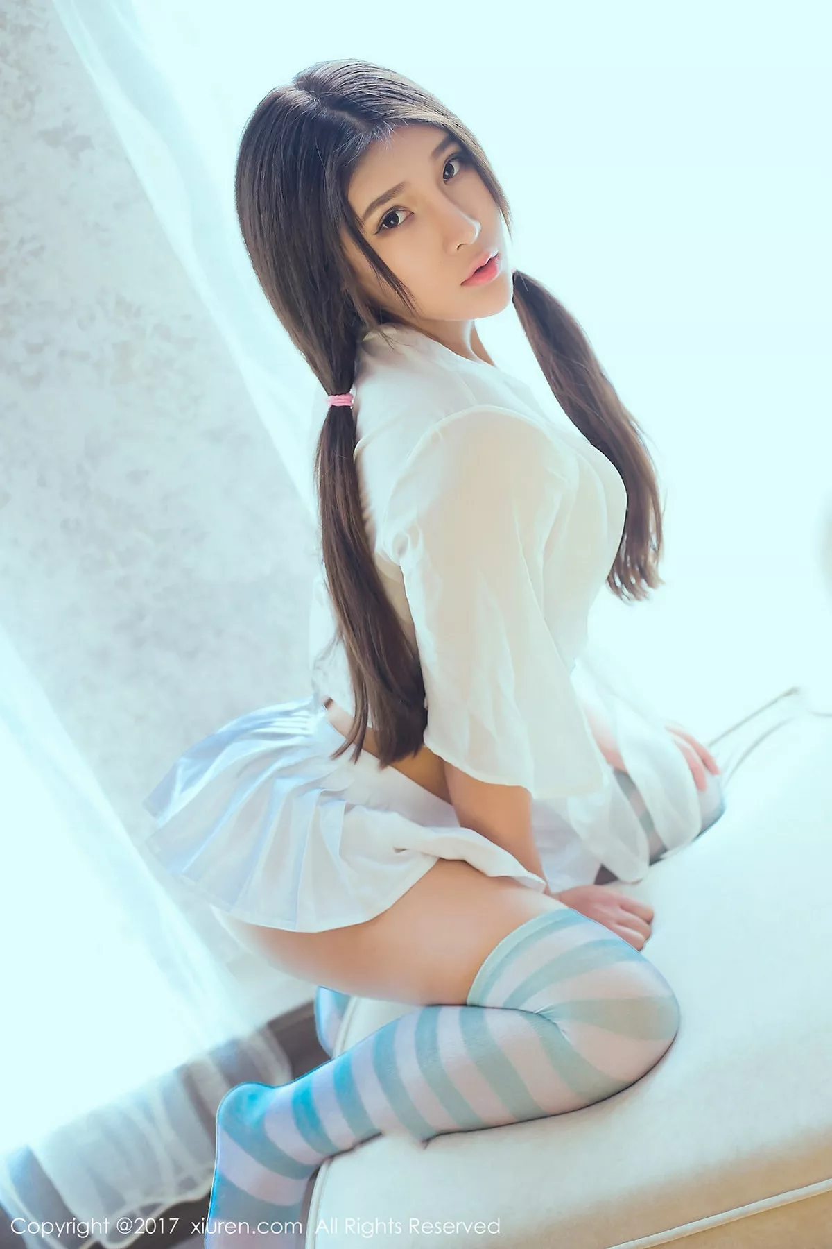 [XiuRen秀人网]第783期当然是小熊呀写真  第3张-《94零社区》