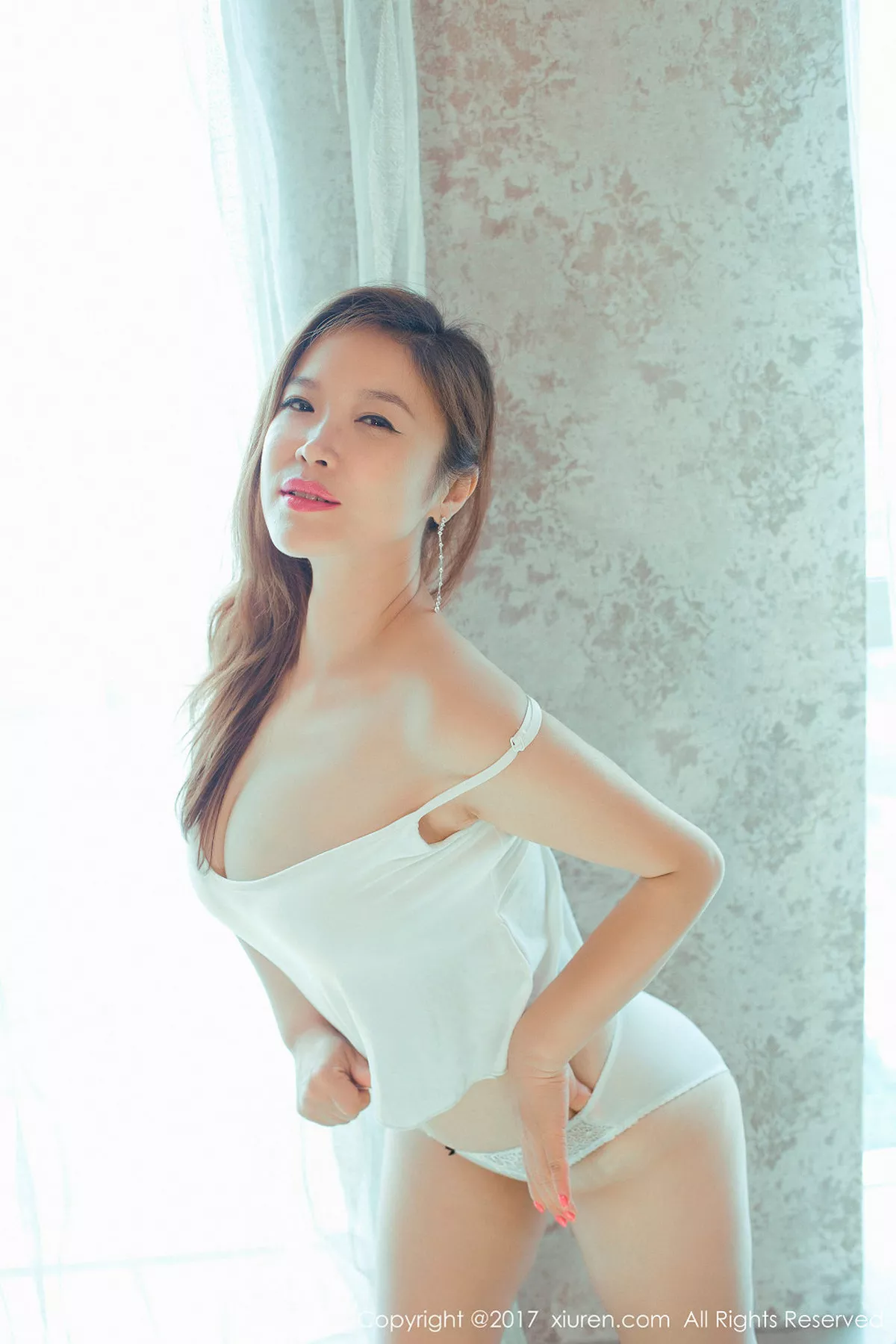 [XiuRen秀人网]第834期白兔西希写真  第23张-《94零社区》
