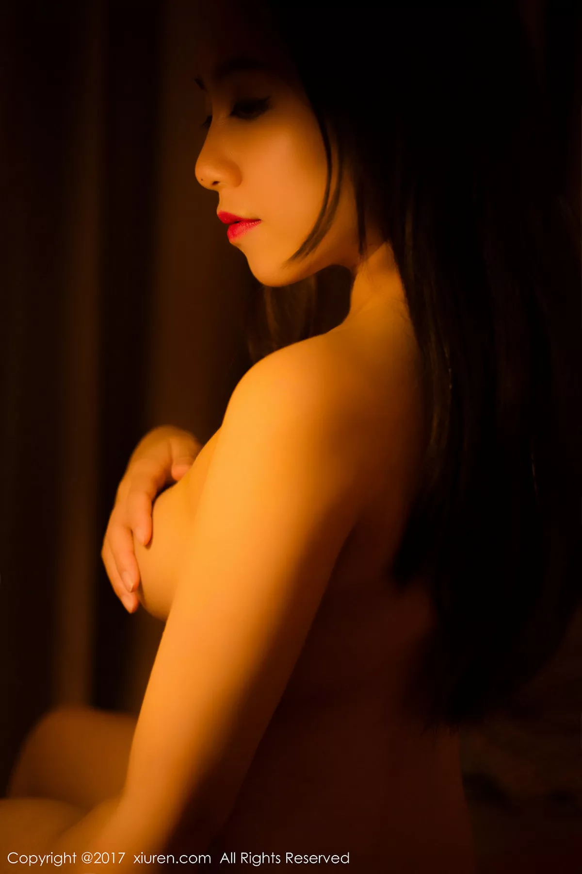 [XiuRen秀人网]第823期吃白菜的vi菜菜写真  第20张-《94零社区》