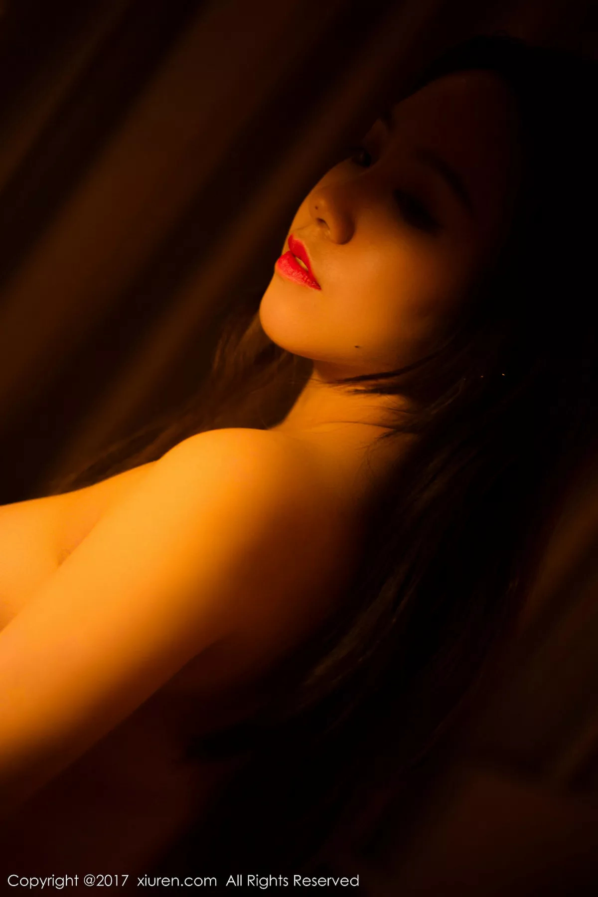 [XiuRen秀人网]第823期吃白菜的vi菜菜写真  第18张-《94零社区》