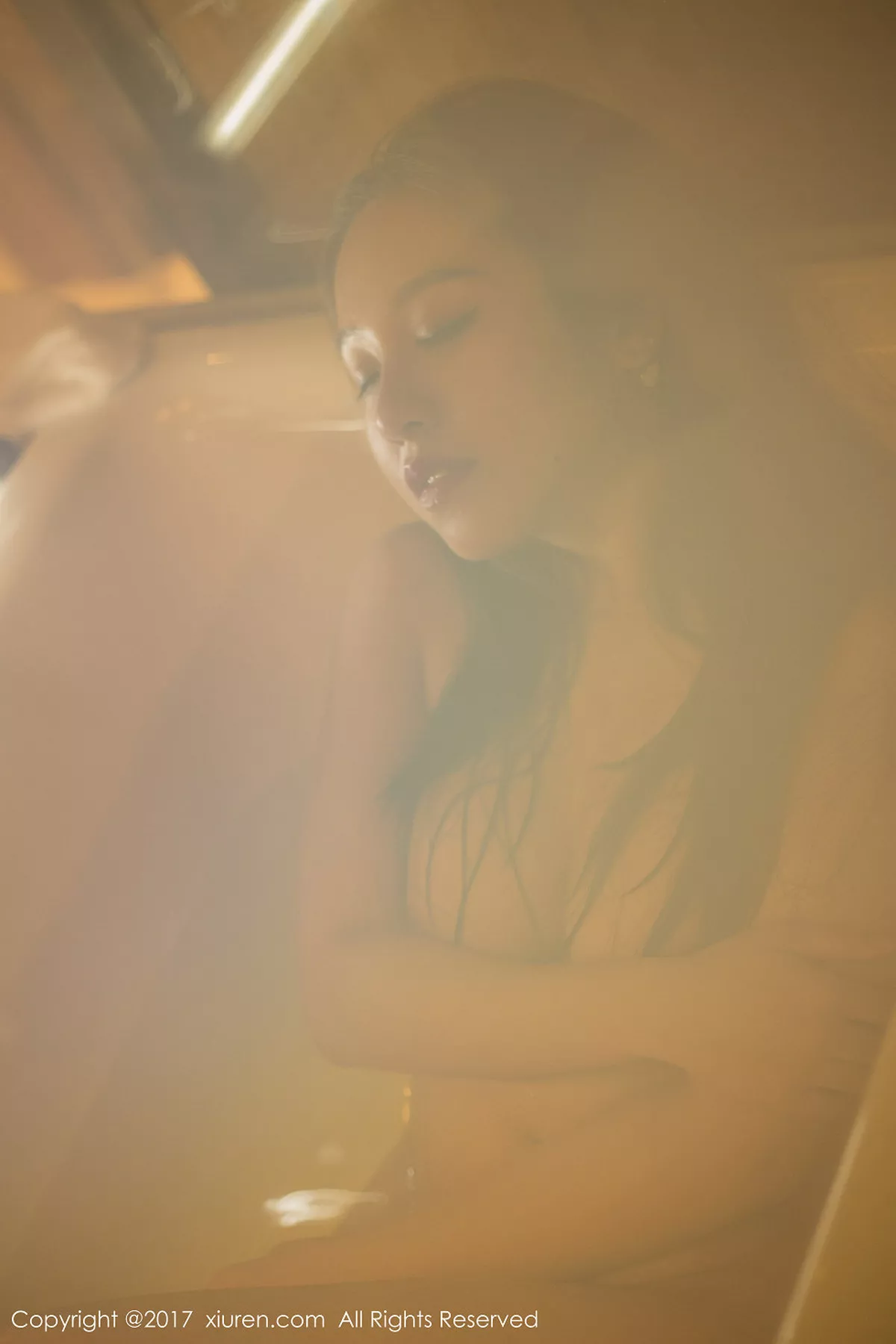 [XiuRen秀人网]第823期吃白菜的vi菜菜写真  第27张-《94零社区》