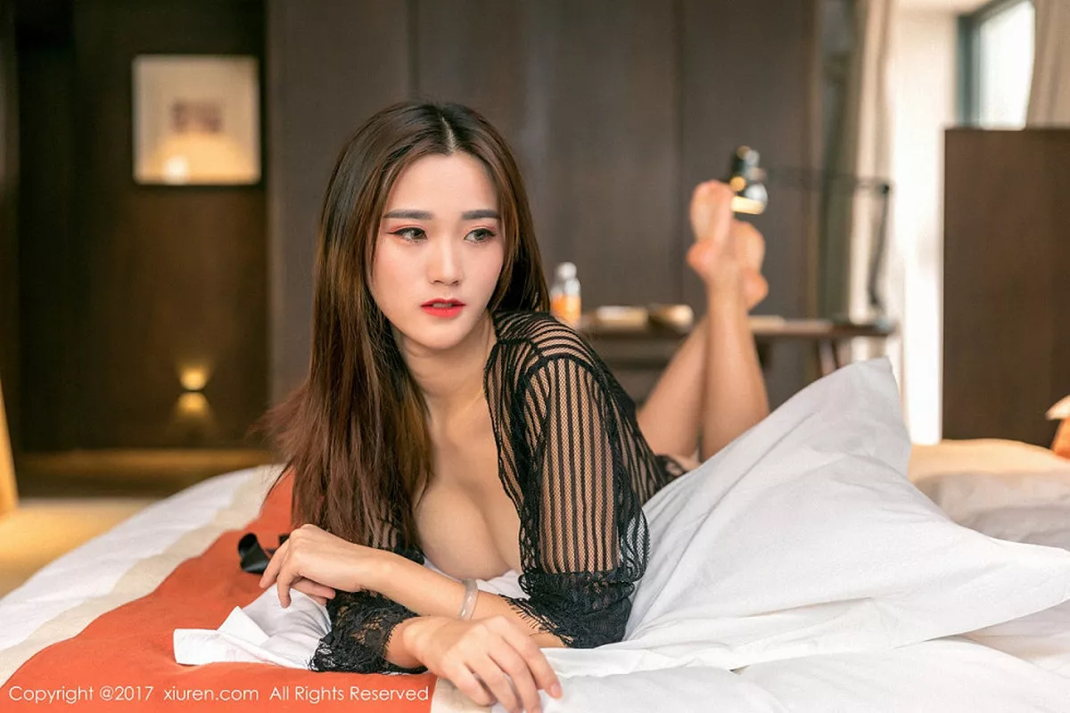 [XiuRen秀人网]第878期小米小米写真  第17张-《94零社区》