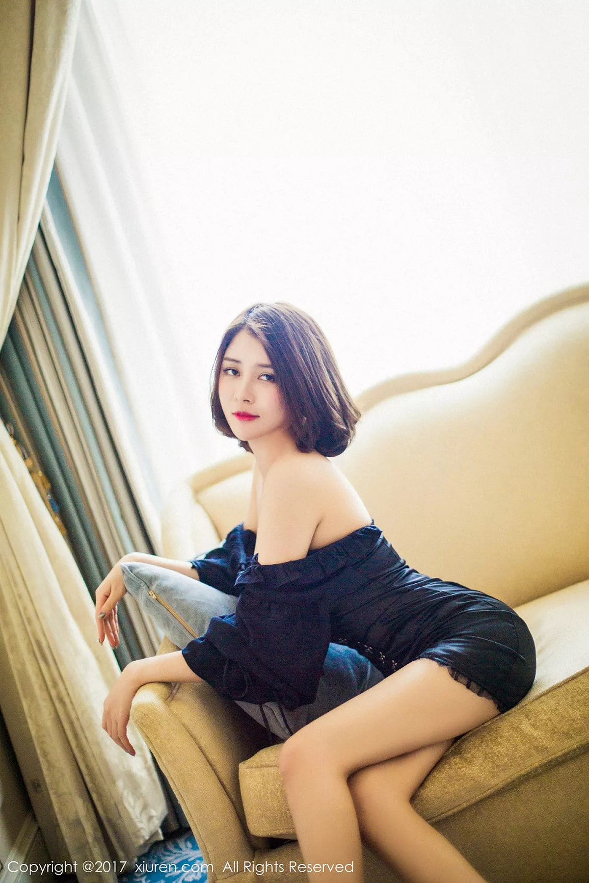 [XiuRen秀人网]第879期廿十写真  第24张-《94零社区》