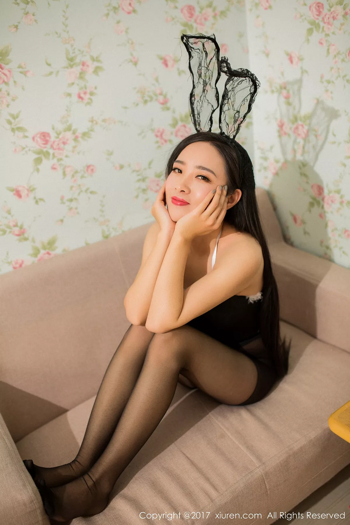 [XiuRen秀人网]第877期艾儿写真  第20张-《94零社区》