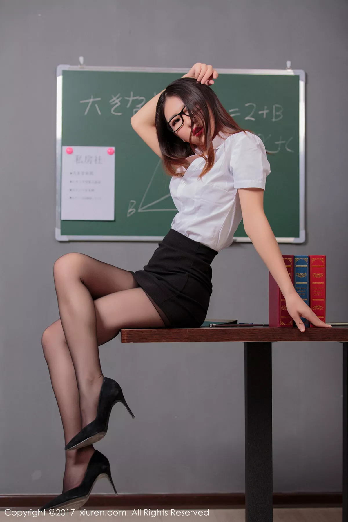 [XiuRen秀人网]第869期糖果儿写真  第12张-《94零社区》