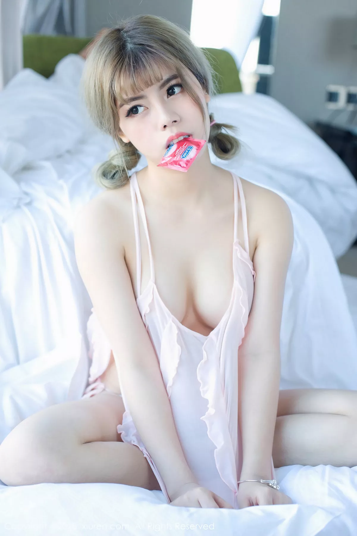 [XiuRen秀人网]第931期白甜写真  第2张-《94零社区》
