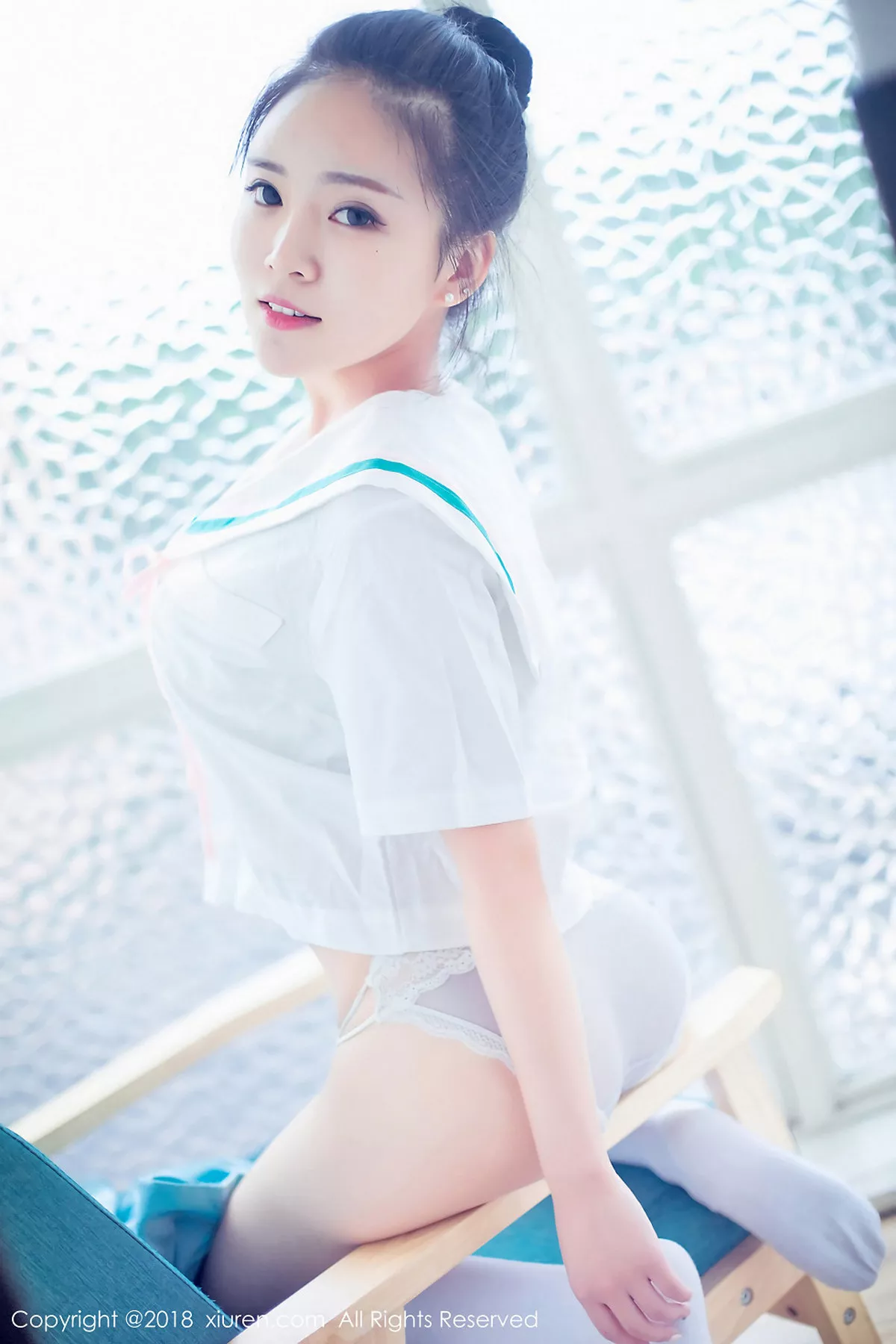 [XiuRen秀人网]第932期红气球写真  第16张-《94零社区》
