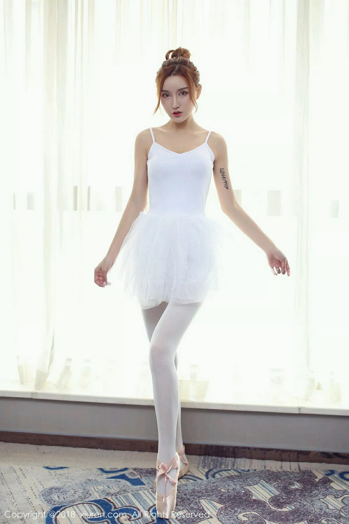 [XiuRen秀人网]第1031期M梦baby写真  第2张-《94零社区》