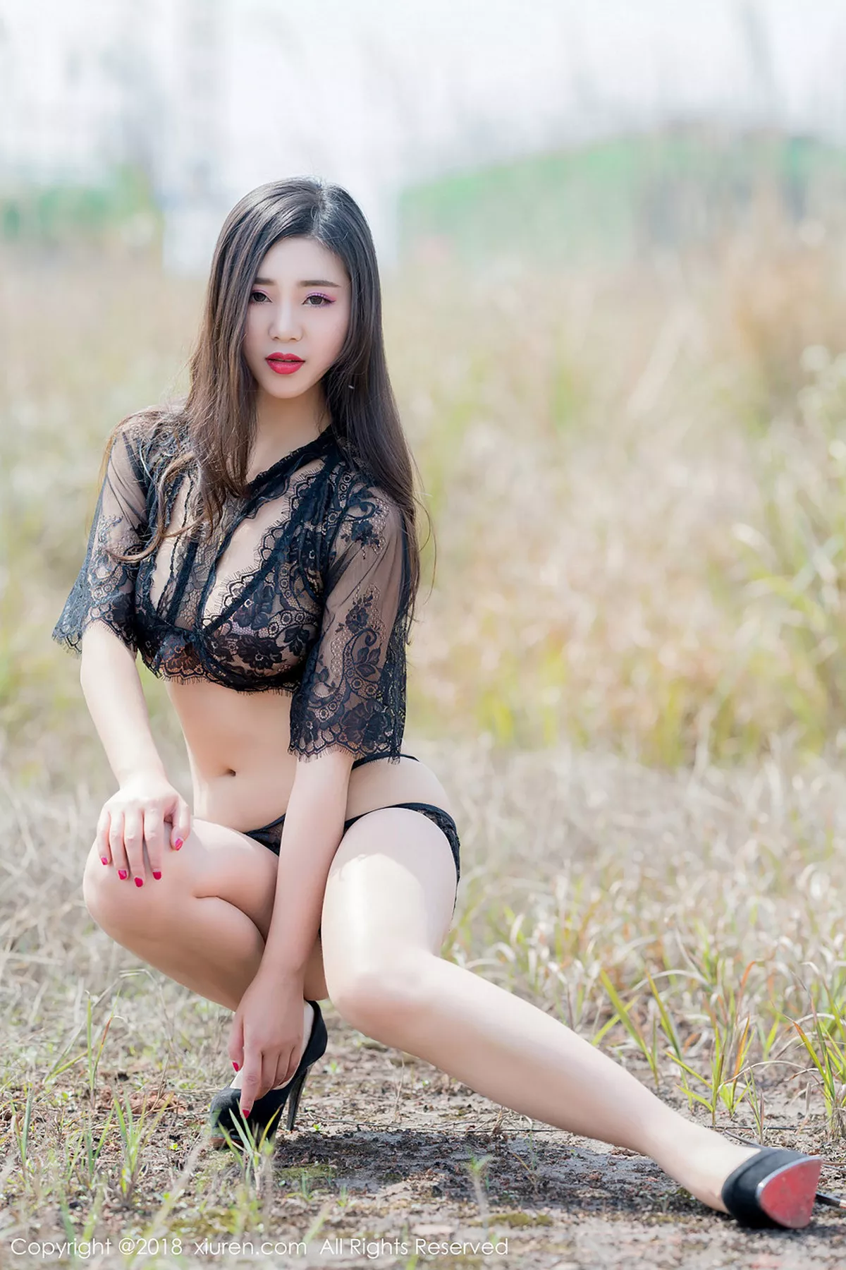 [XiuRen秀人网]第1058期宋KiKi写真  第3张-《94零社区》
