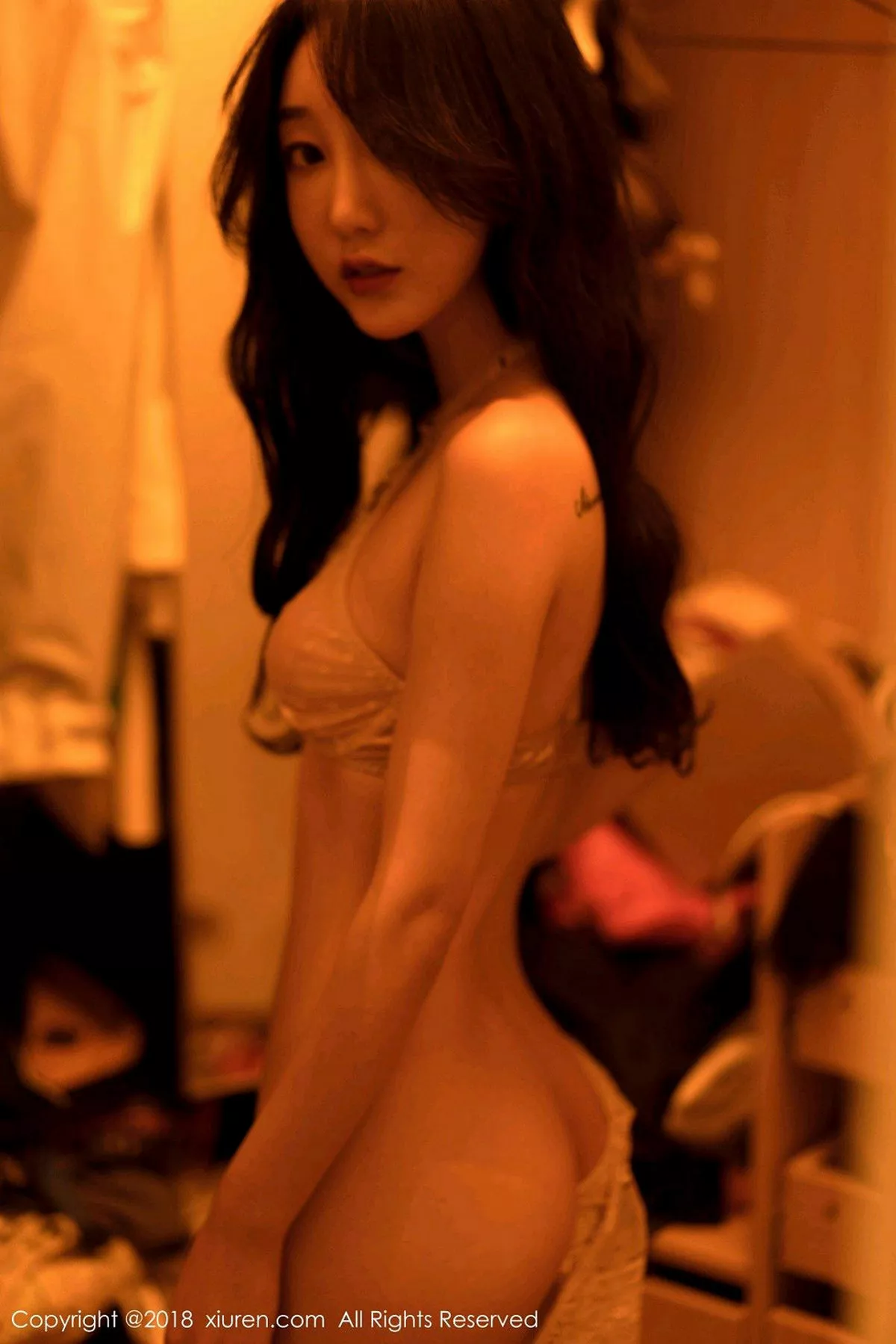 [XiuRen秀人网]第1210期小九月写真  第2张-《94零社区》