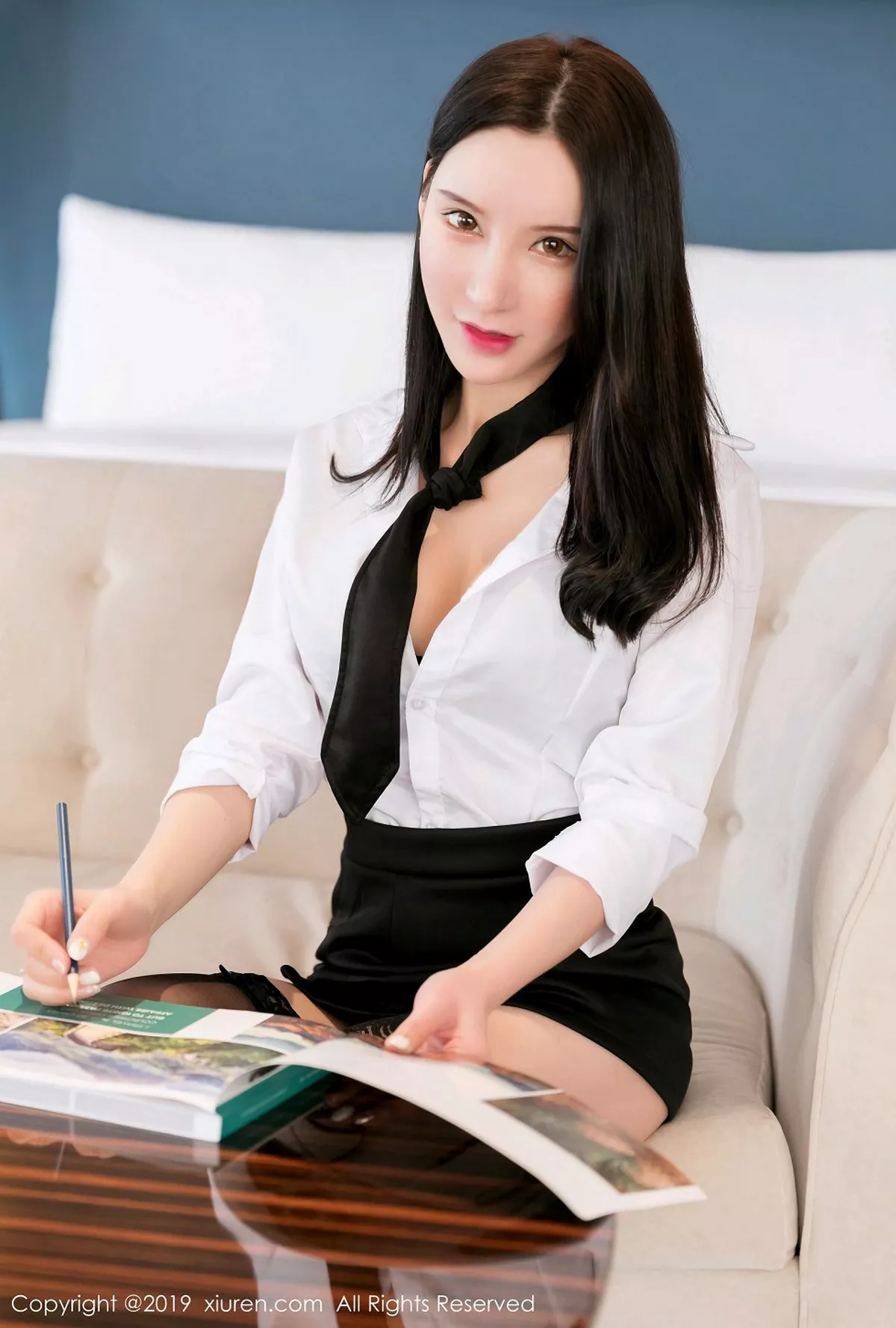 [XiuRen秀人网]第1381期周于希写真  第1张-《94零社区》