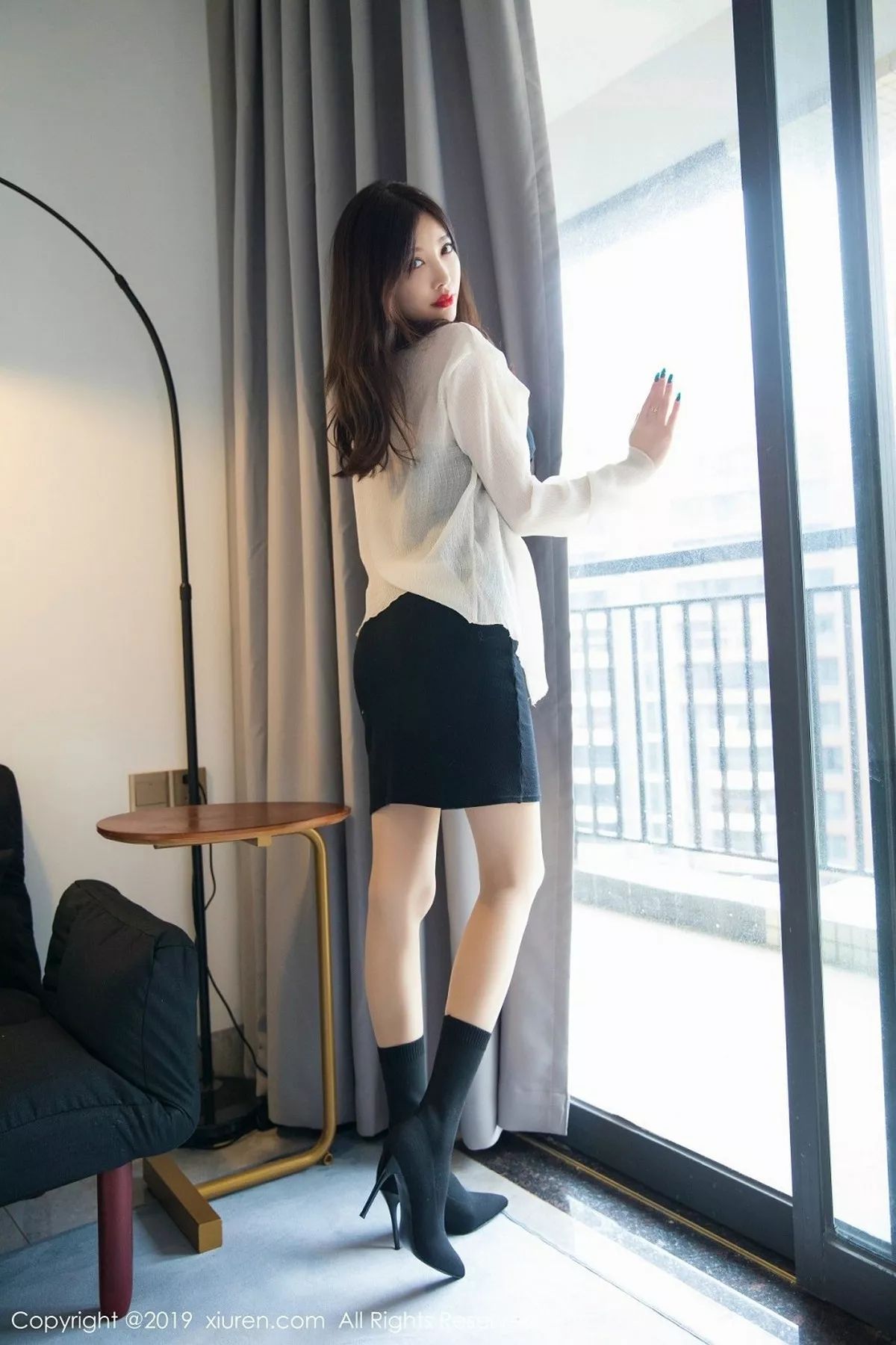 [XiuRen秀人网]第1397期杨晨晨写真  第25张-《94零社区》