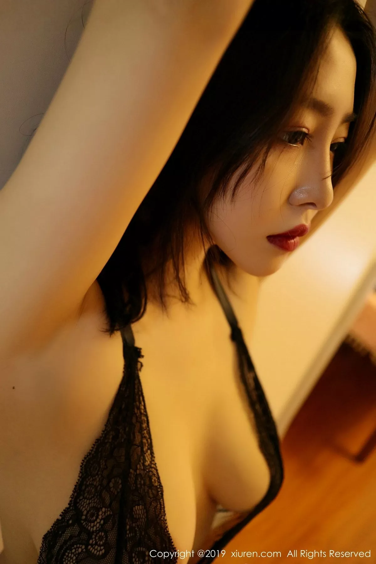 [XiuRen秀人网]第1571期瑶啊摇的瑶写真  第12张-《94零社区》