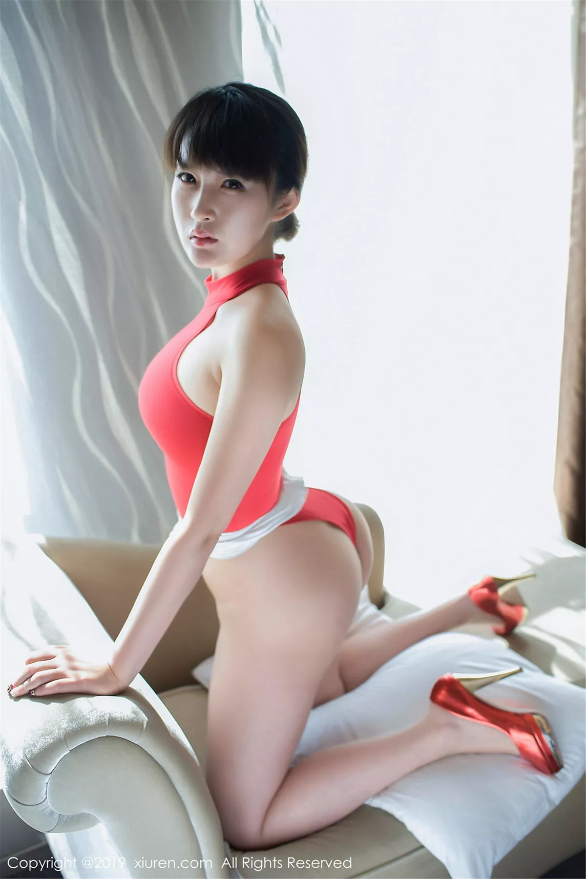 [XiuRen秀人网]第1617期思思sisi写真  第1张-《94零社区》