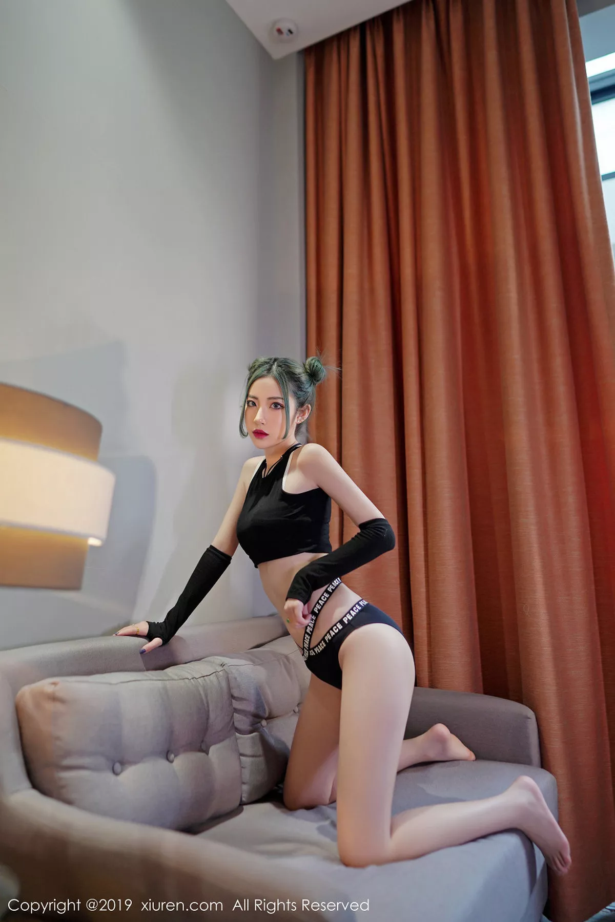 [XiuRen秀人网]第1644期贾诗晗写真  第31张-《94零社区》