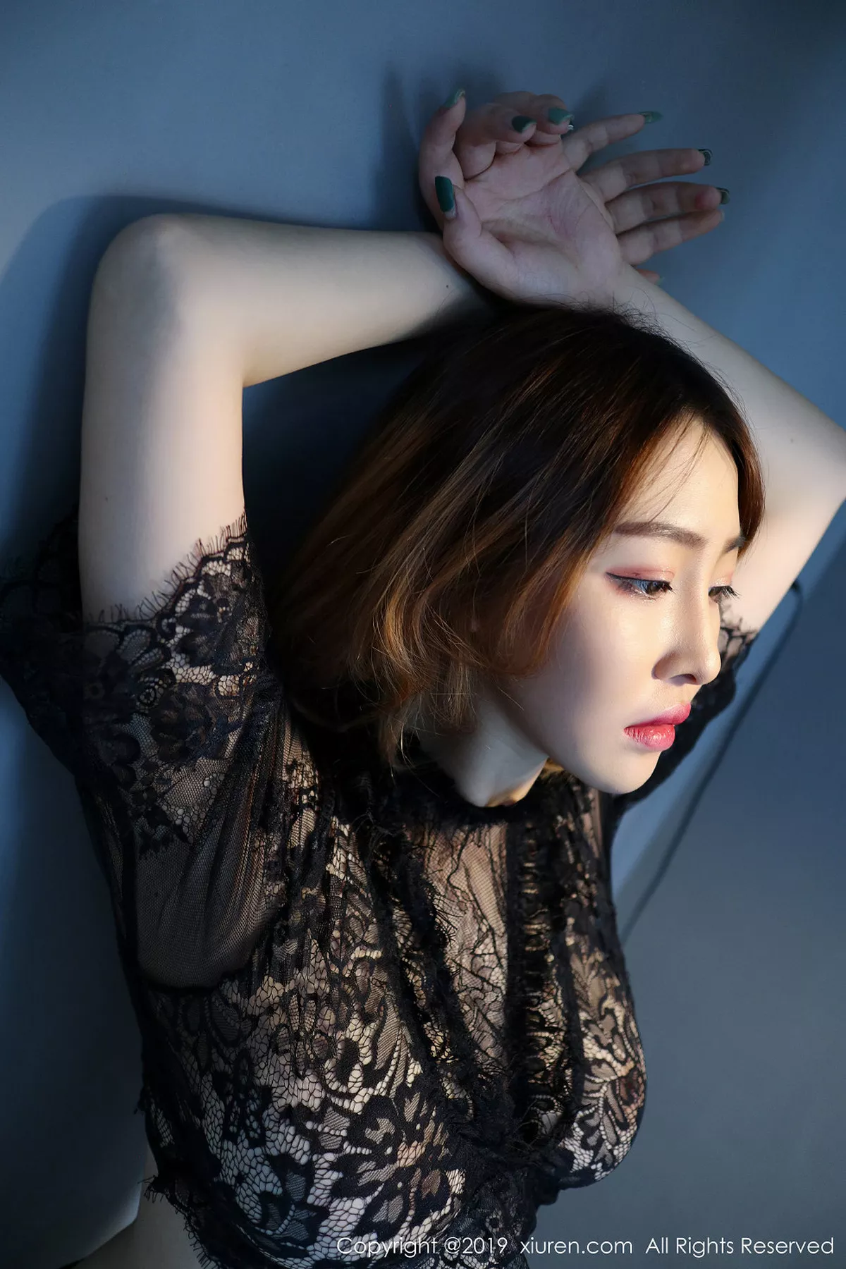 [XiuRen秀人网]第1686期瑶啊摇的瑶写真  第4张-《94零社区》