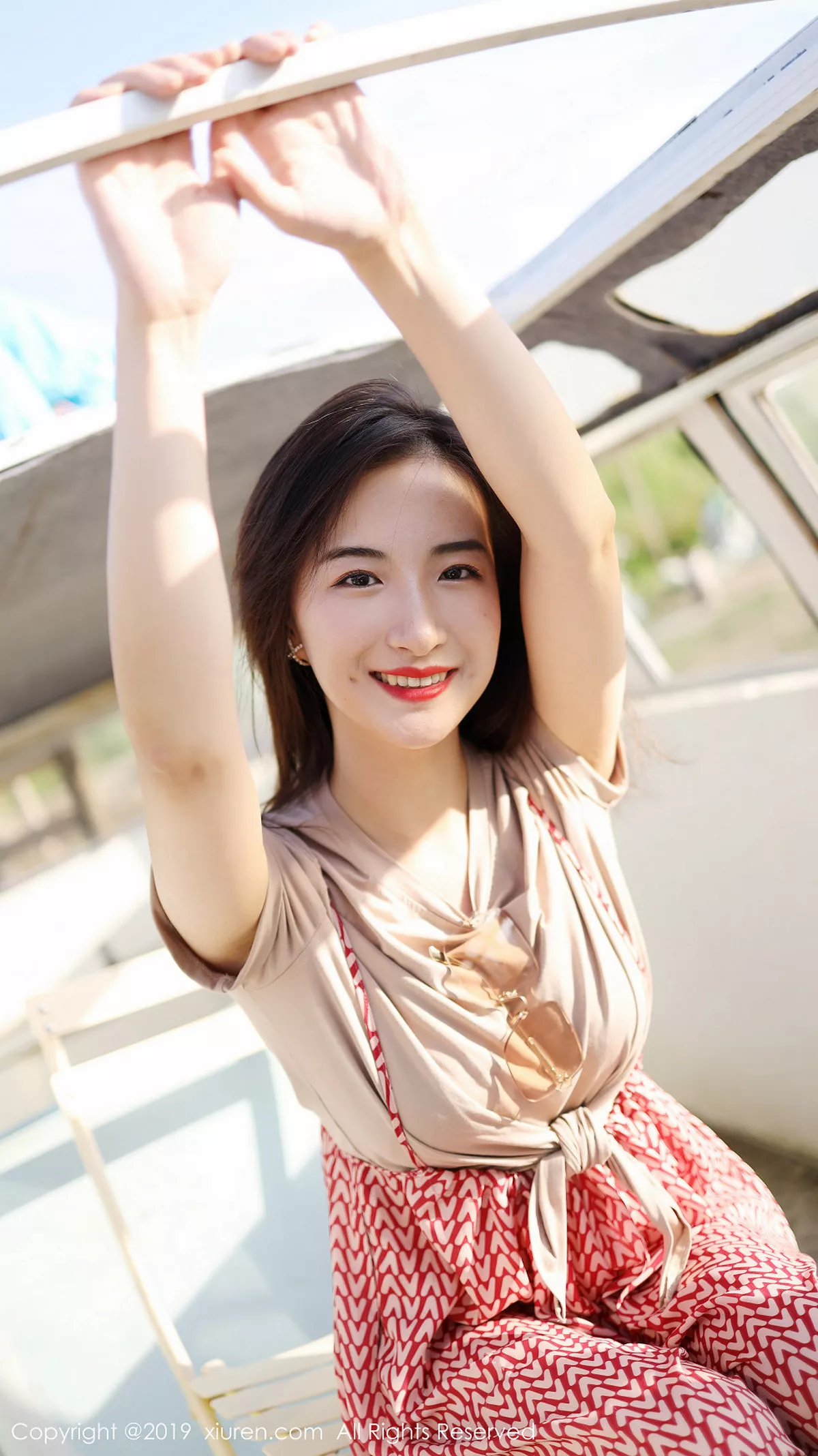 [XiuRen秀人网]第1718期艺儿拿铁写真  第15张-《94零社区》