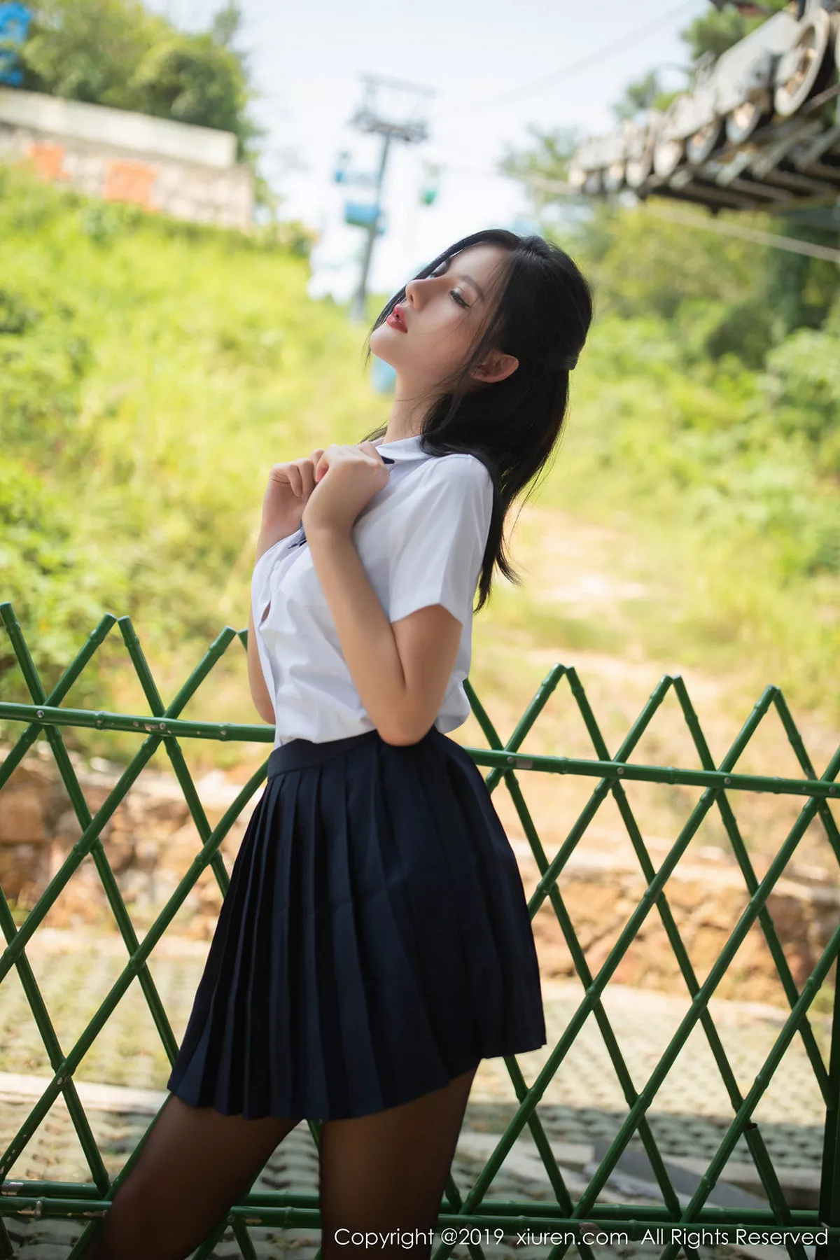[XiuRen秀人网]第1723期就是阿朱啊写真  第19张-《94零社区》